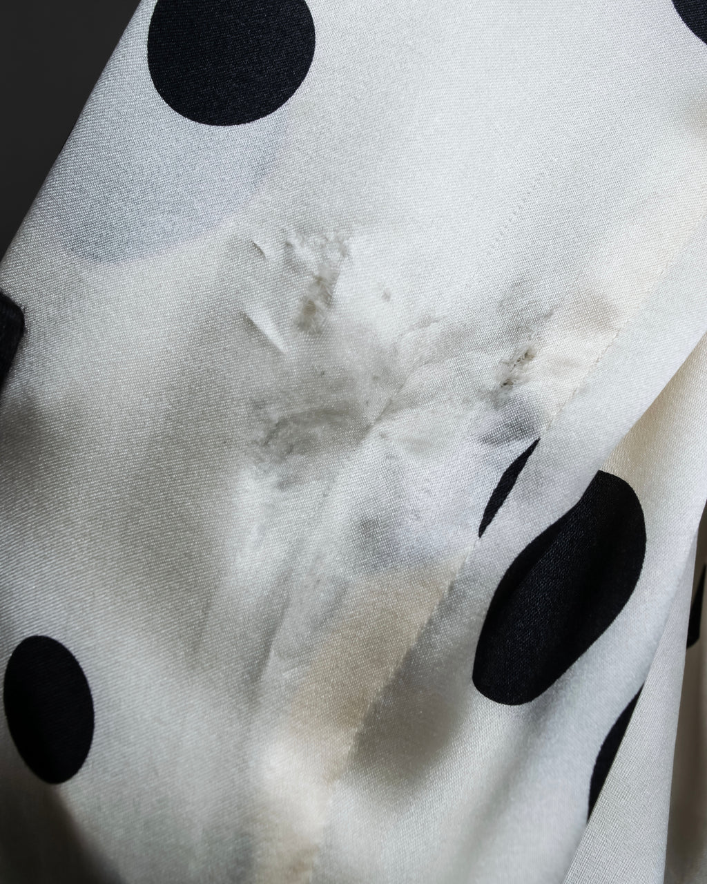 "GIANNI VERSACE" Irregular dot pattern silk shirt