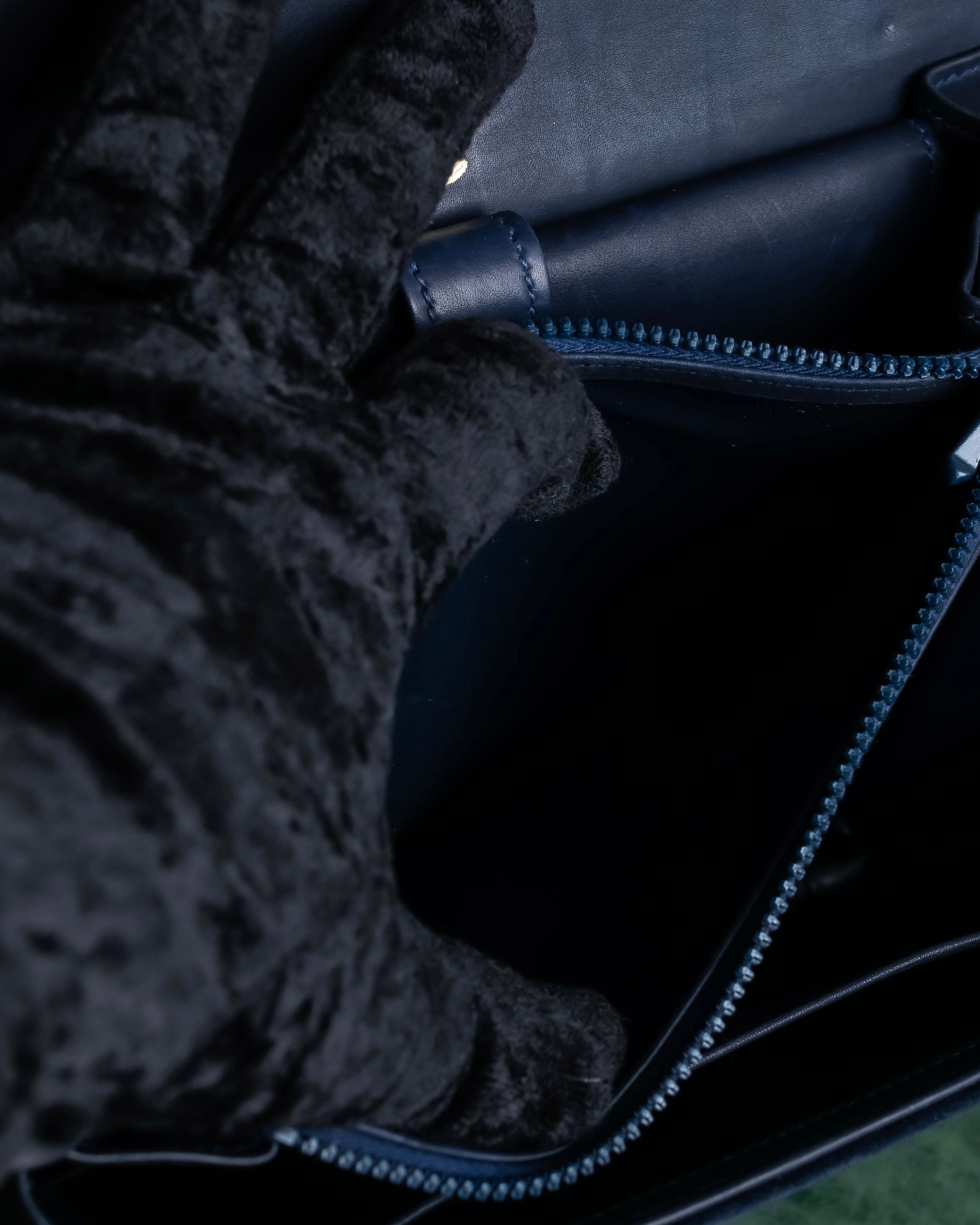 "GUCCI" Dark navy suede leather shoulder bag