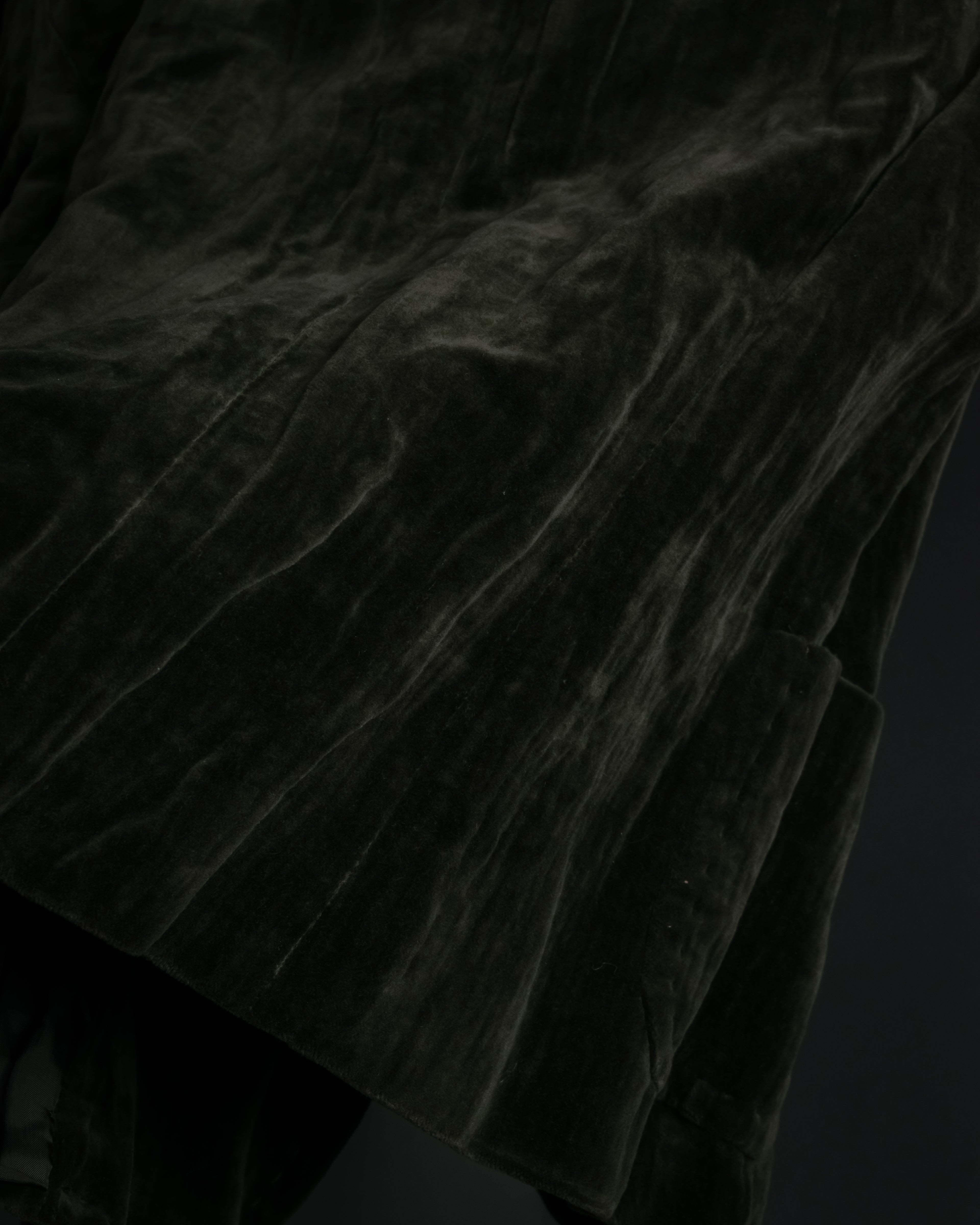 “Max Mara” 90’s-00’s metallic velour jacket