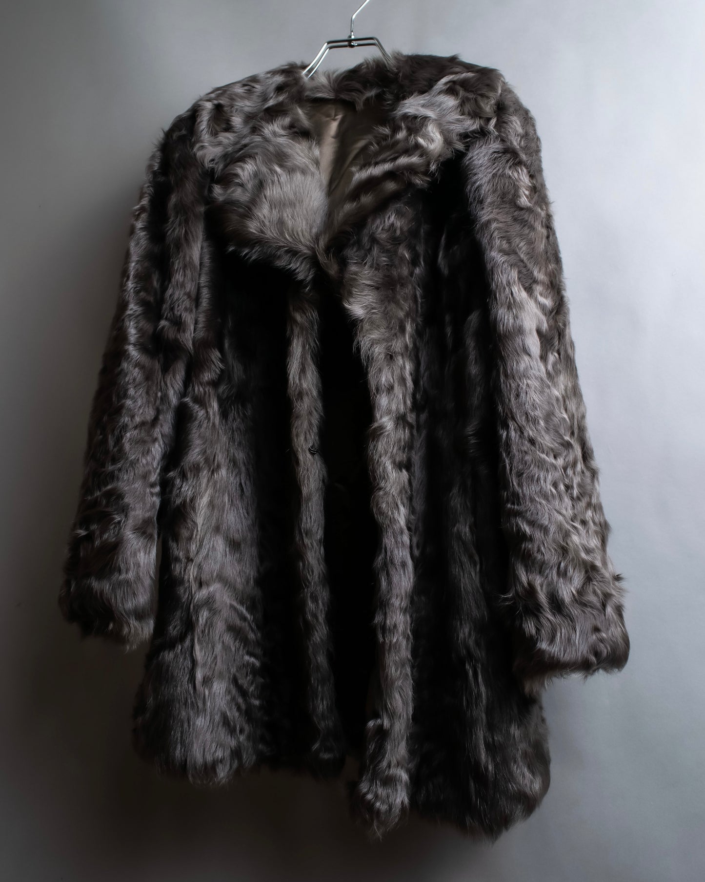 "EMBA" Large collar mid length fur coat