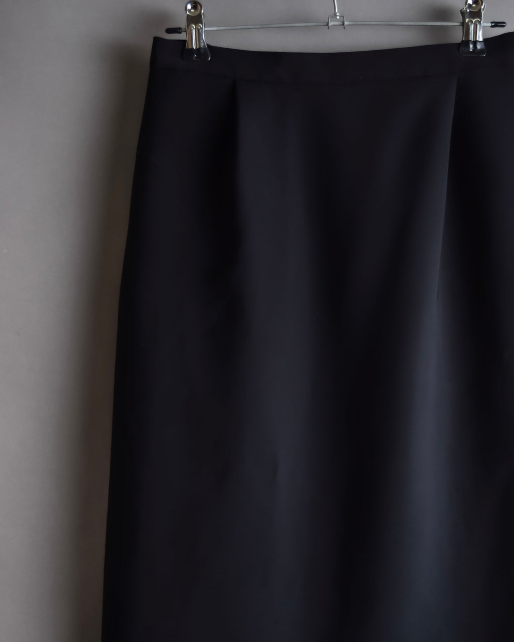 "ISSEY MIYAKE" Organic cutout fringe wrap skirt