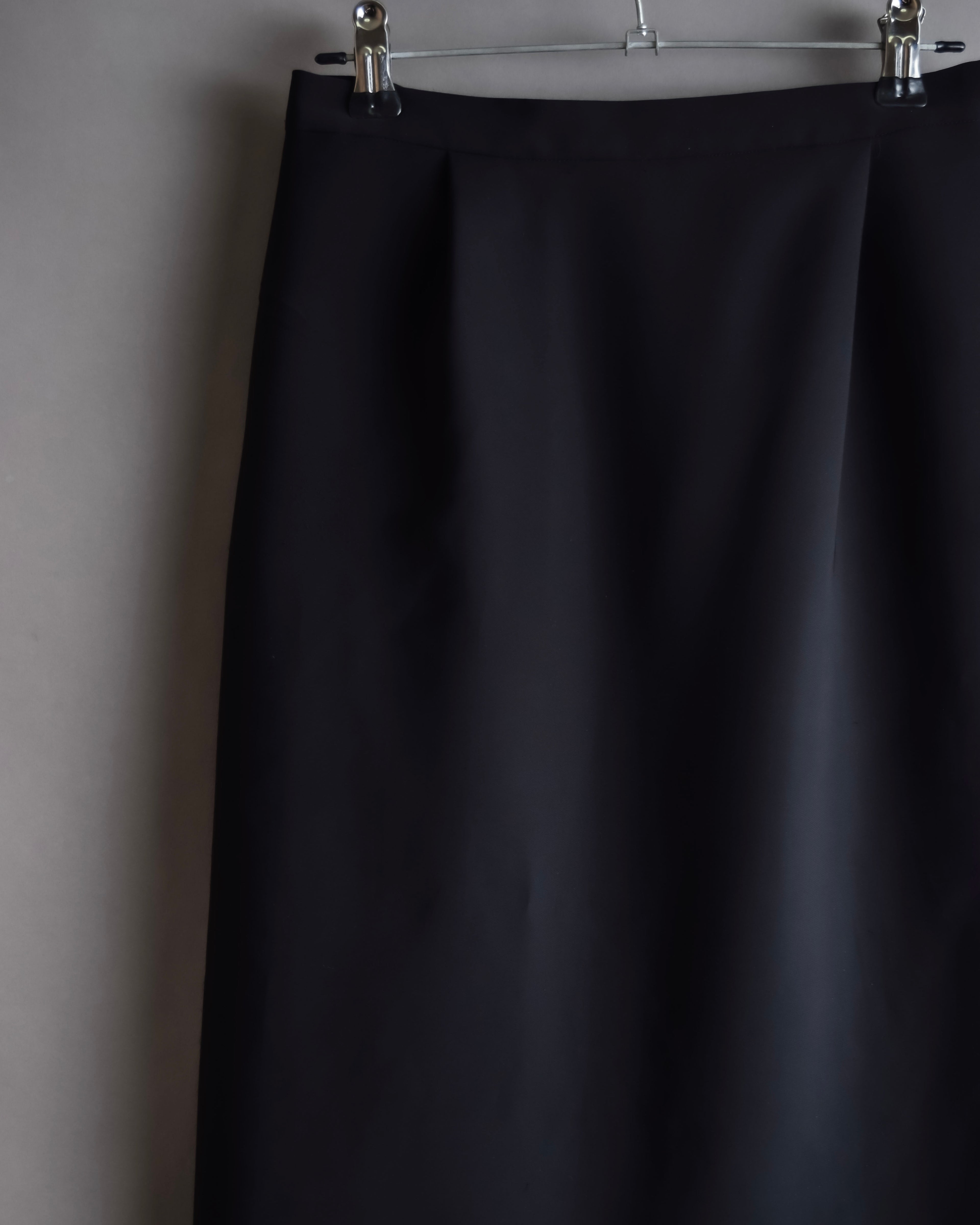 "ISSEY MIYAKE" Organic cutout fringe wrap skirt