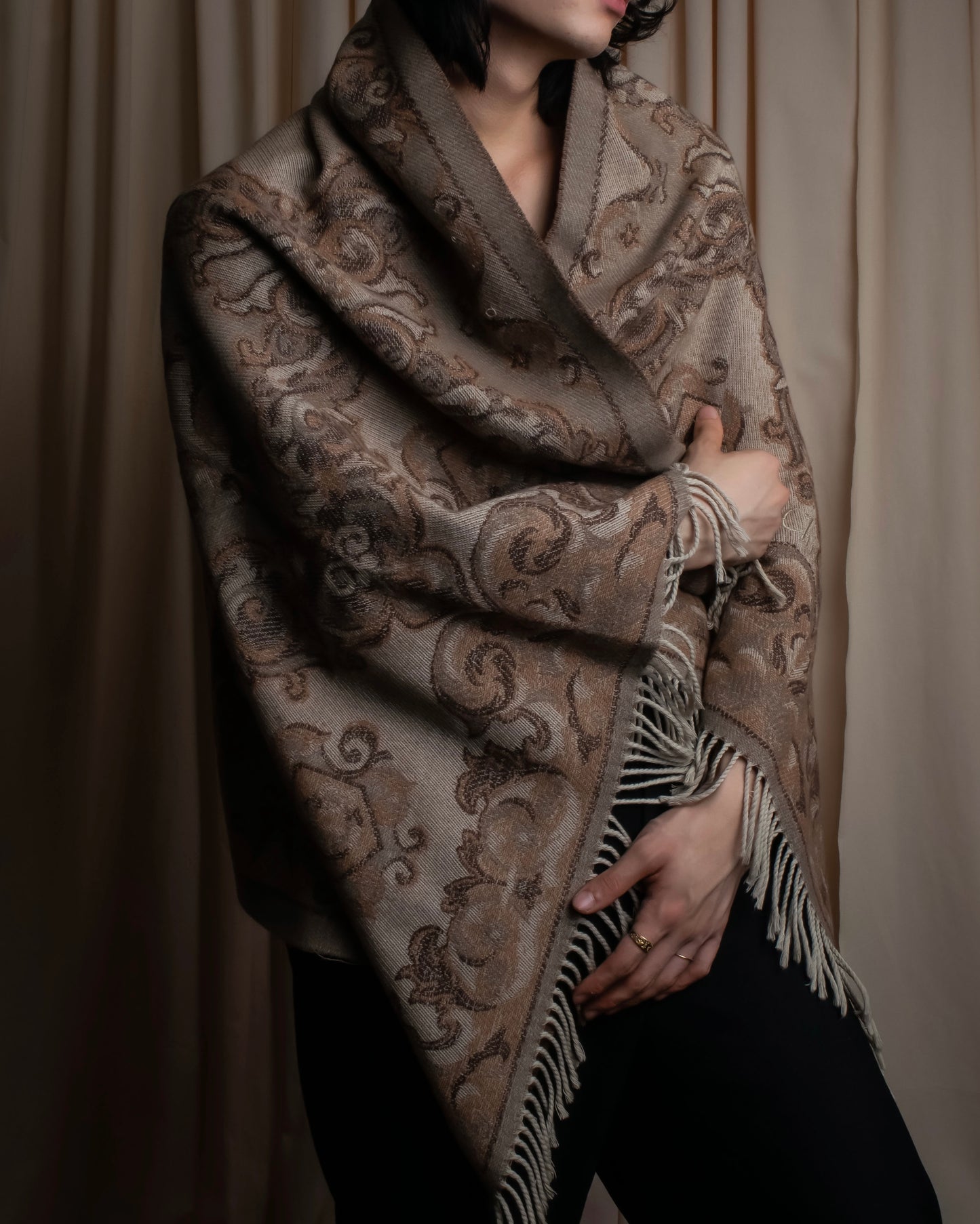 "Christian Dior" Jacquard paisley pattern fringe stole