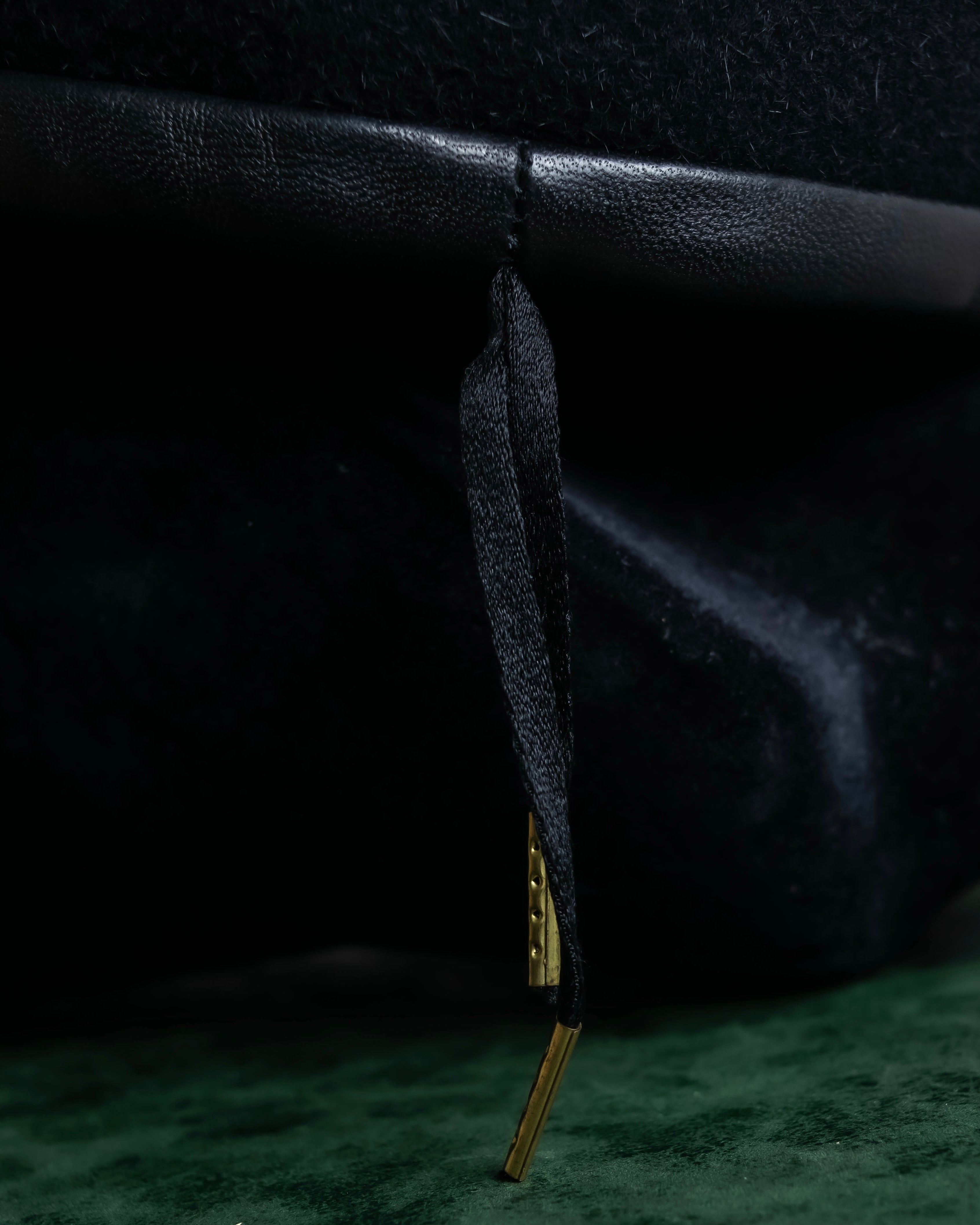 "FUMIKA UCHIDA" Leather piping design wool felt beret