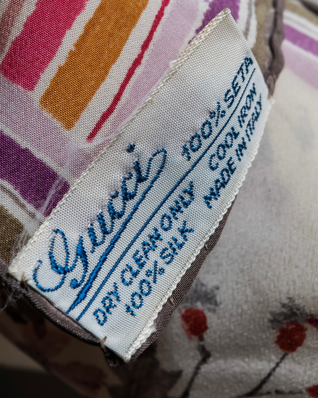 “GUCCI” Botanical printed silk scarf