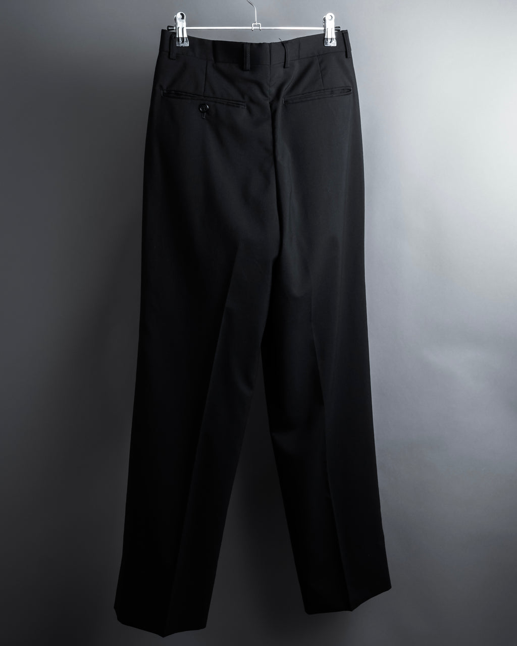 "YVES SAINT LAURENT" Straight tailoring design set up