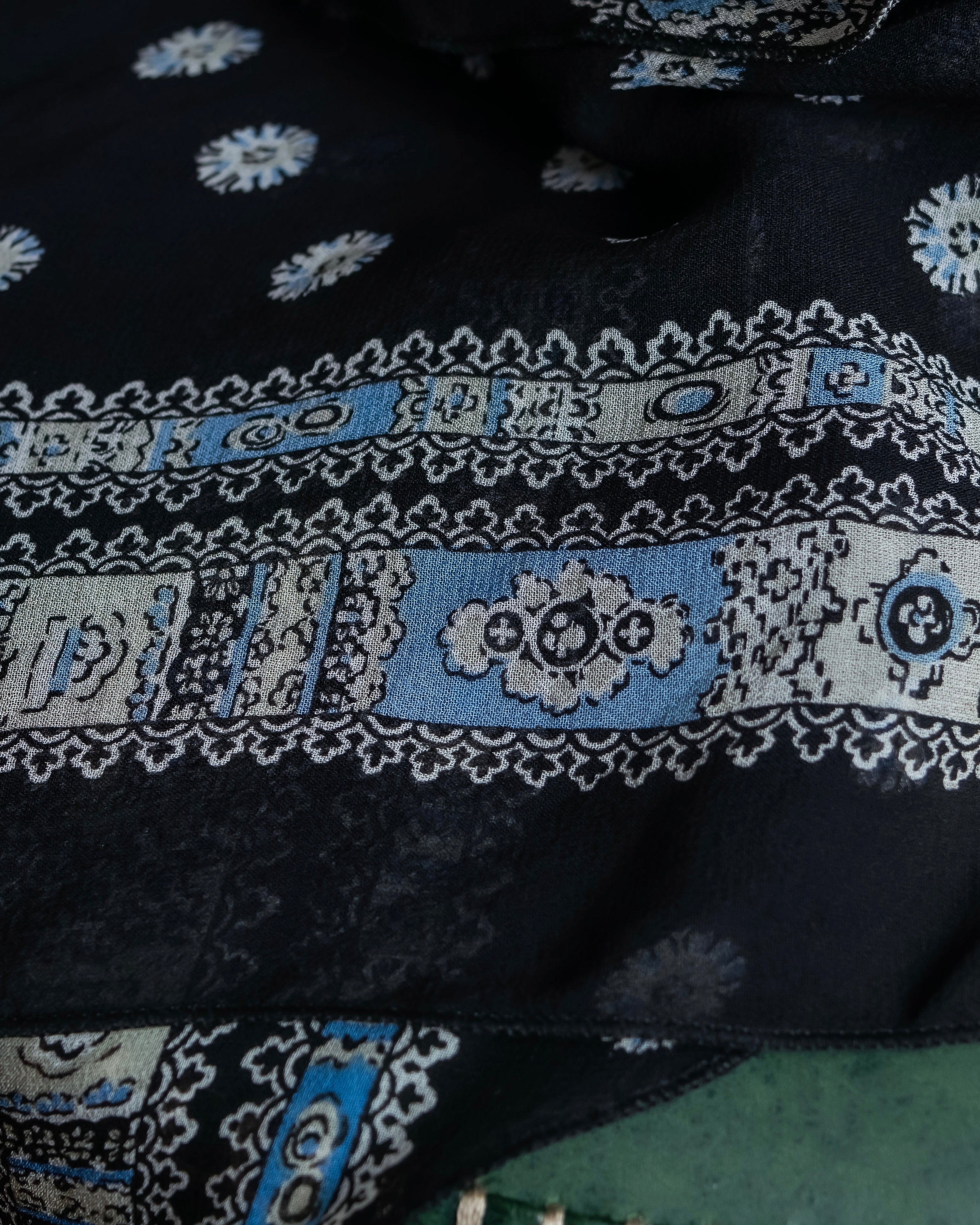 "Chloe" Small floral print super long stole