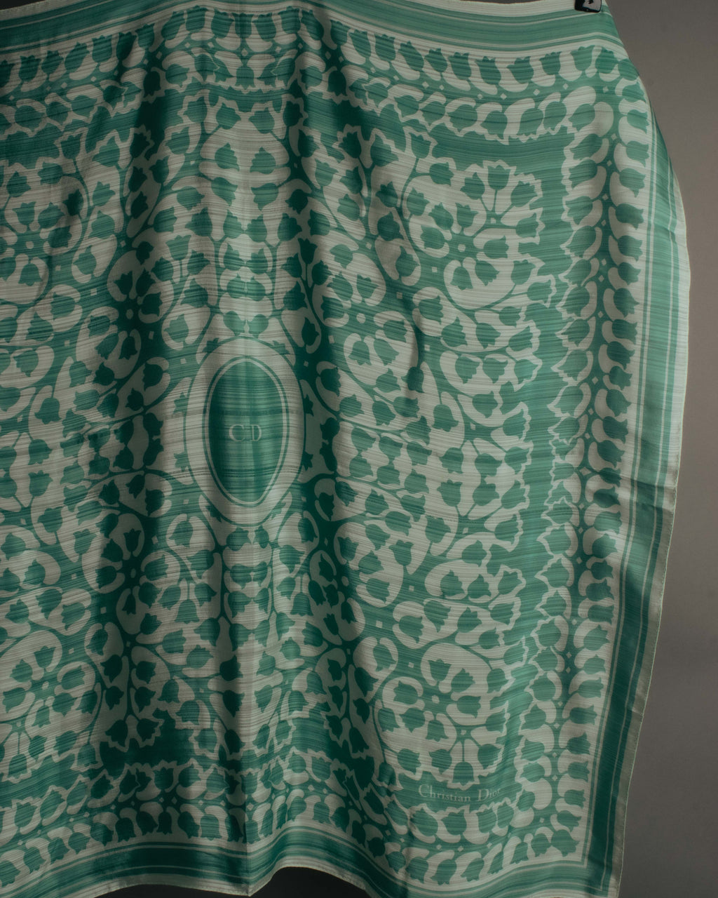"Christian Dior" 85's-95's Vintage emerald tulip botanical silk shantung scarf
