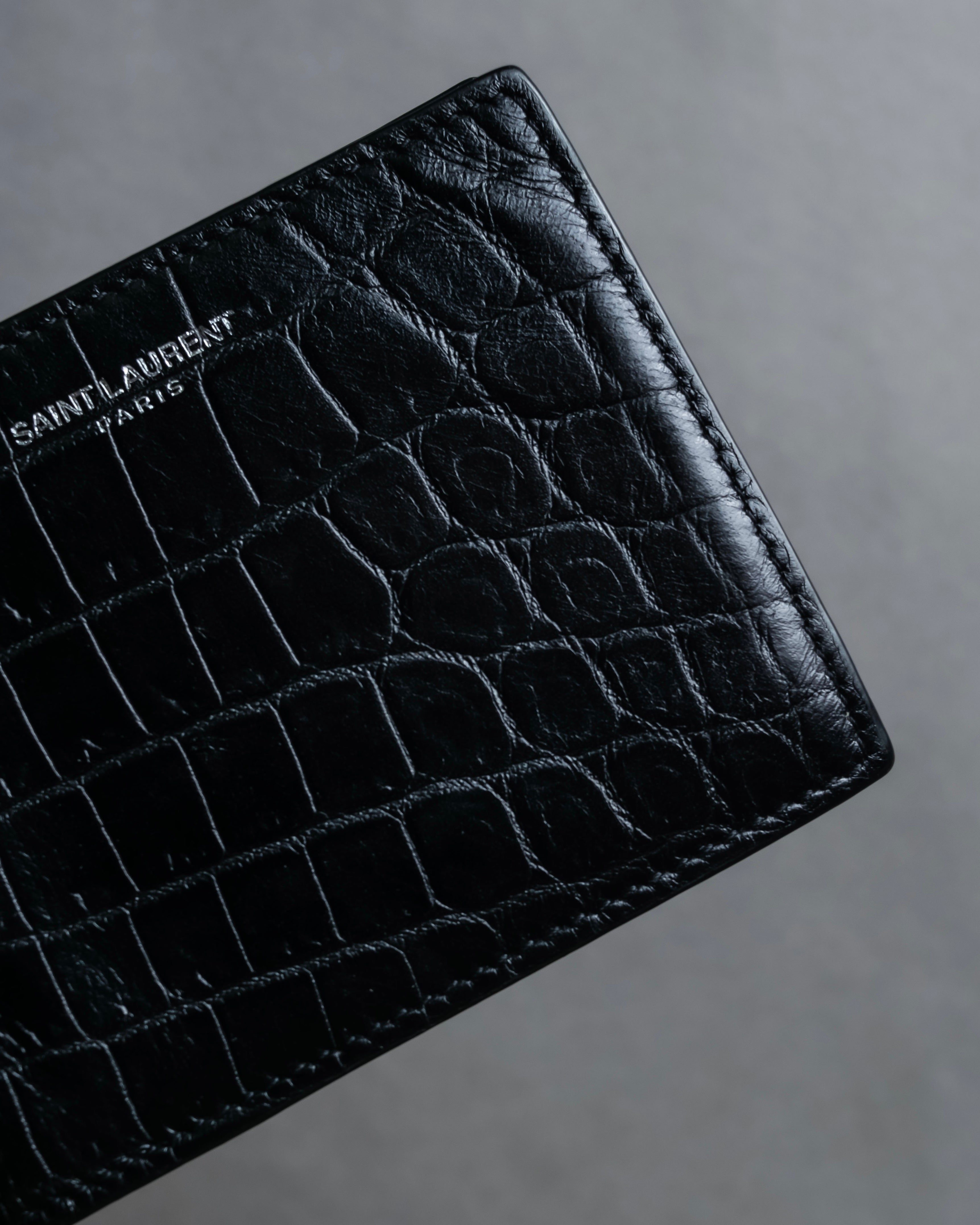 "Saint Laurent" Crocodile embossed leather bi-fold money clip