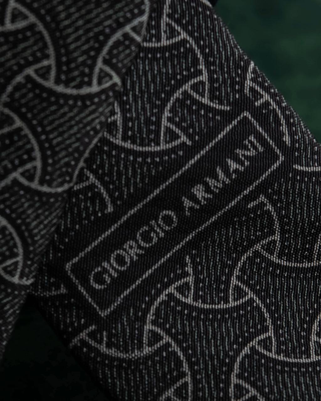"GIORGIO ARMANI" Charcoal gray geometric pattern necktie