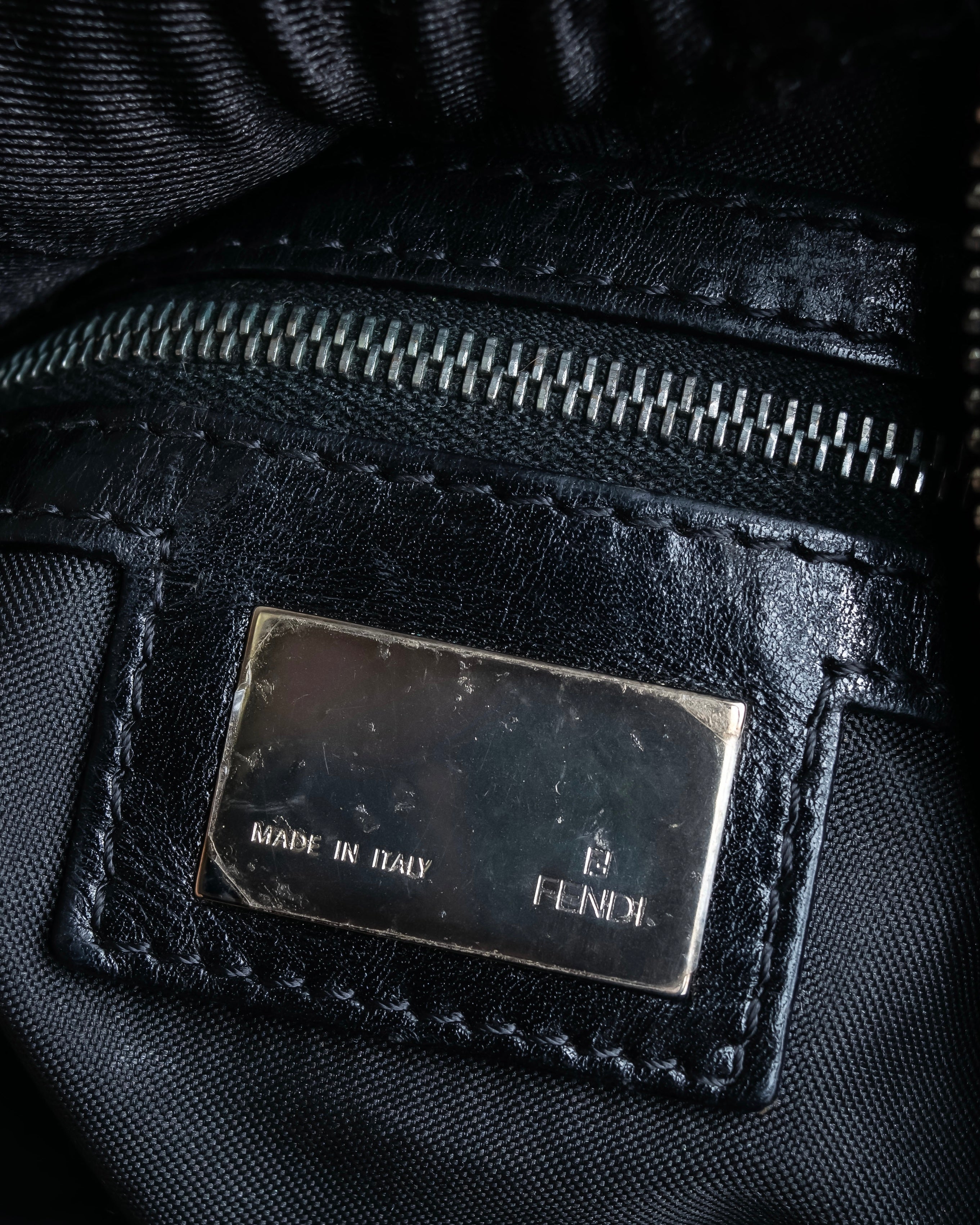 "FENDI" Curved design swirl motif leather one shoulder bag