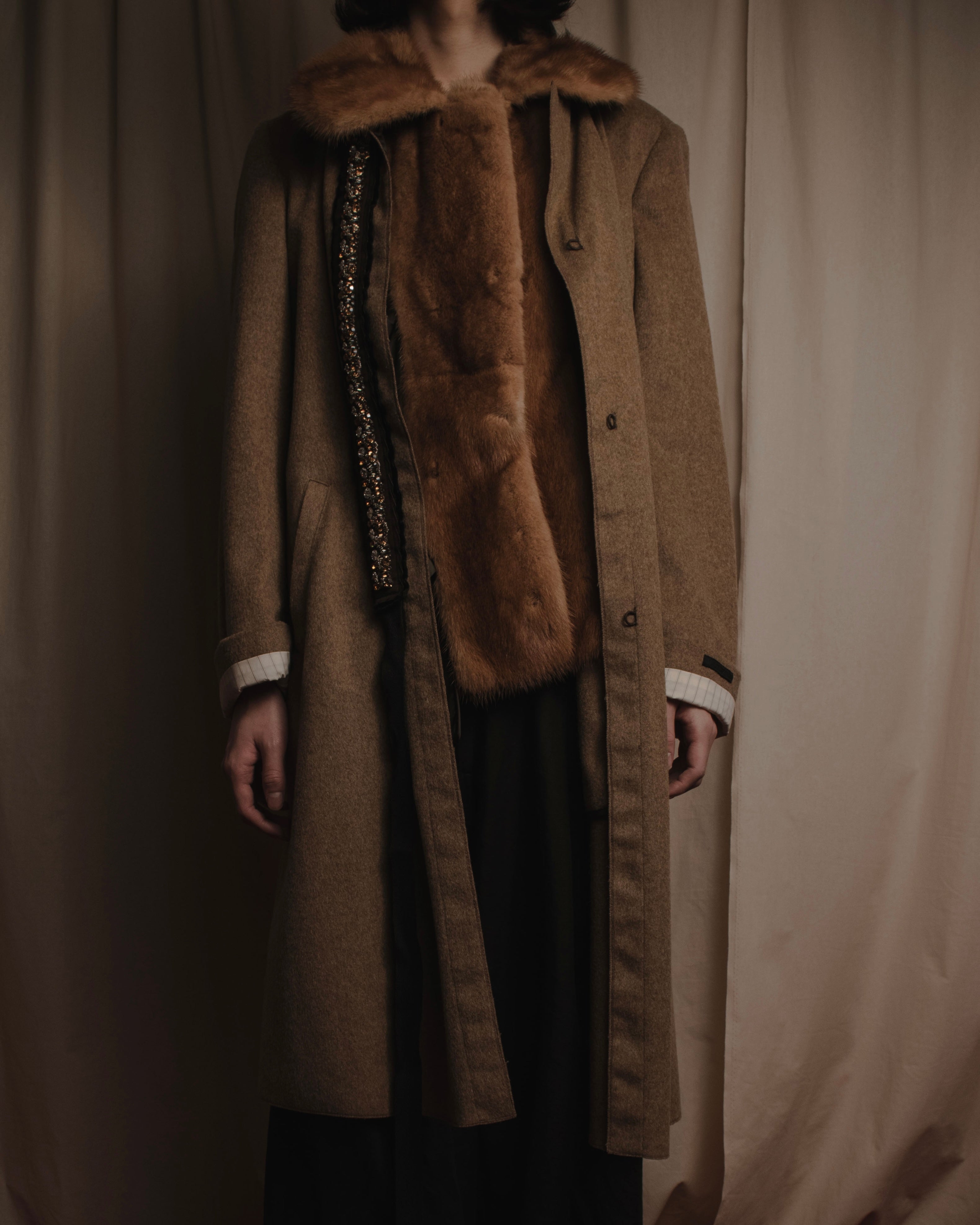 "PRADA" 90’s-00’s embellished fur-collar stretch tech coat