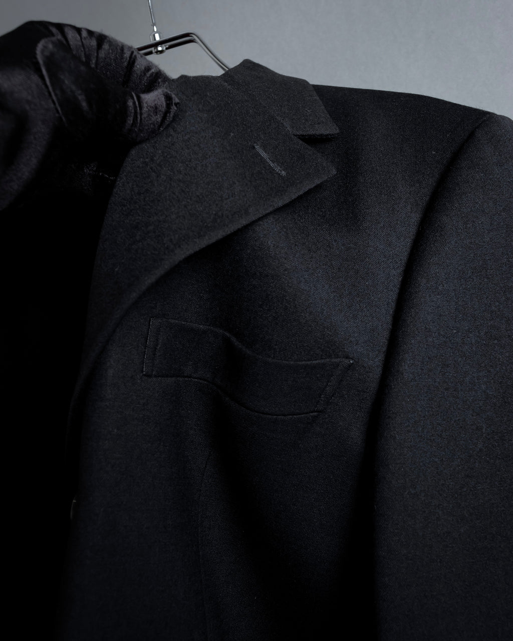 "GUCCI" 90's Tom Ford period classical tailored jacket