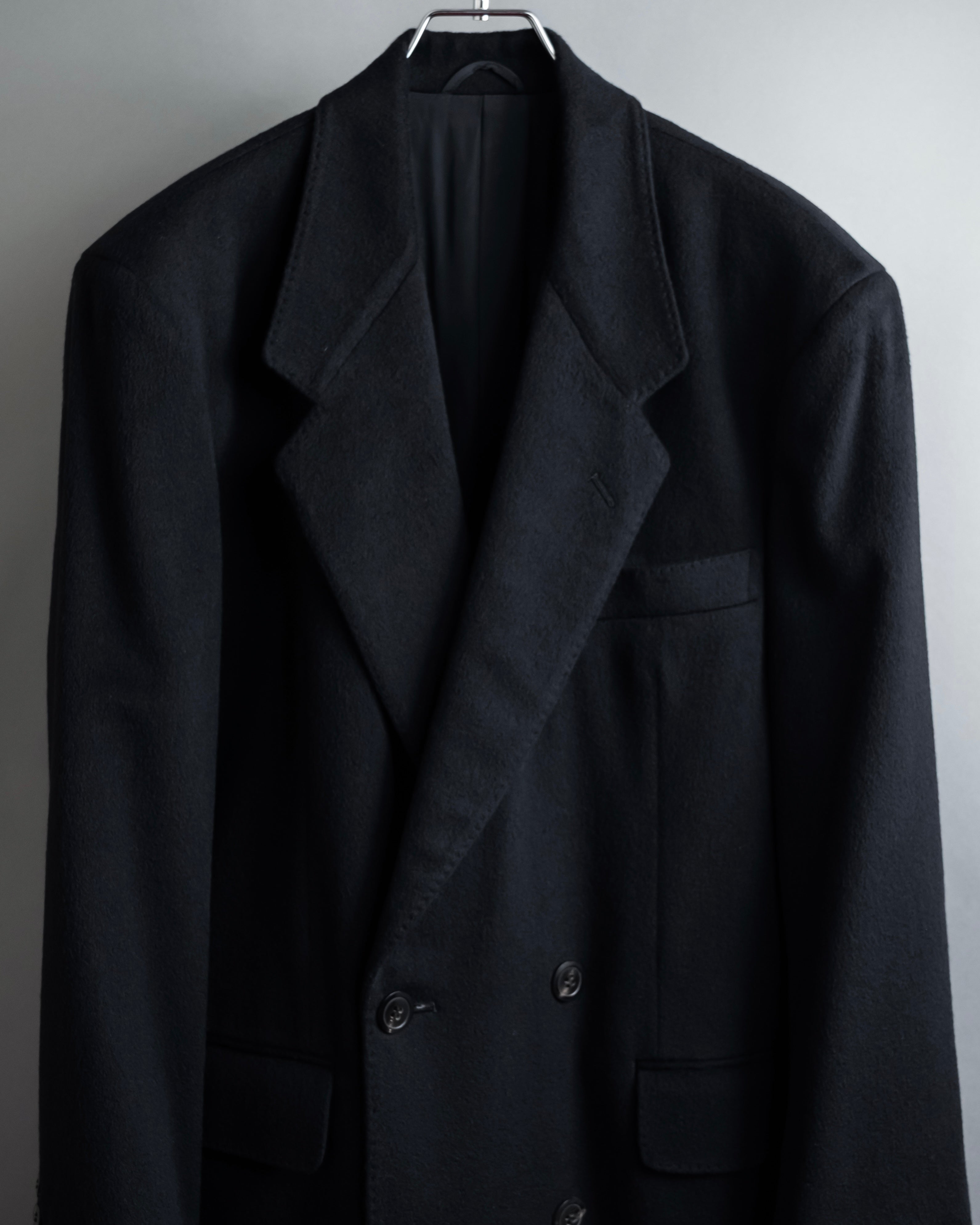 "CHRISTIAN DIOR MONSIEUR" 
Oversized double-breasted chester coat