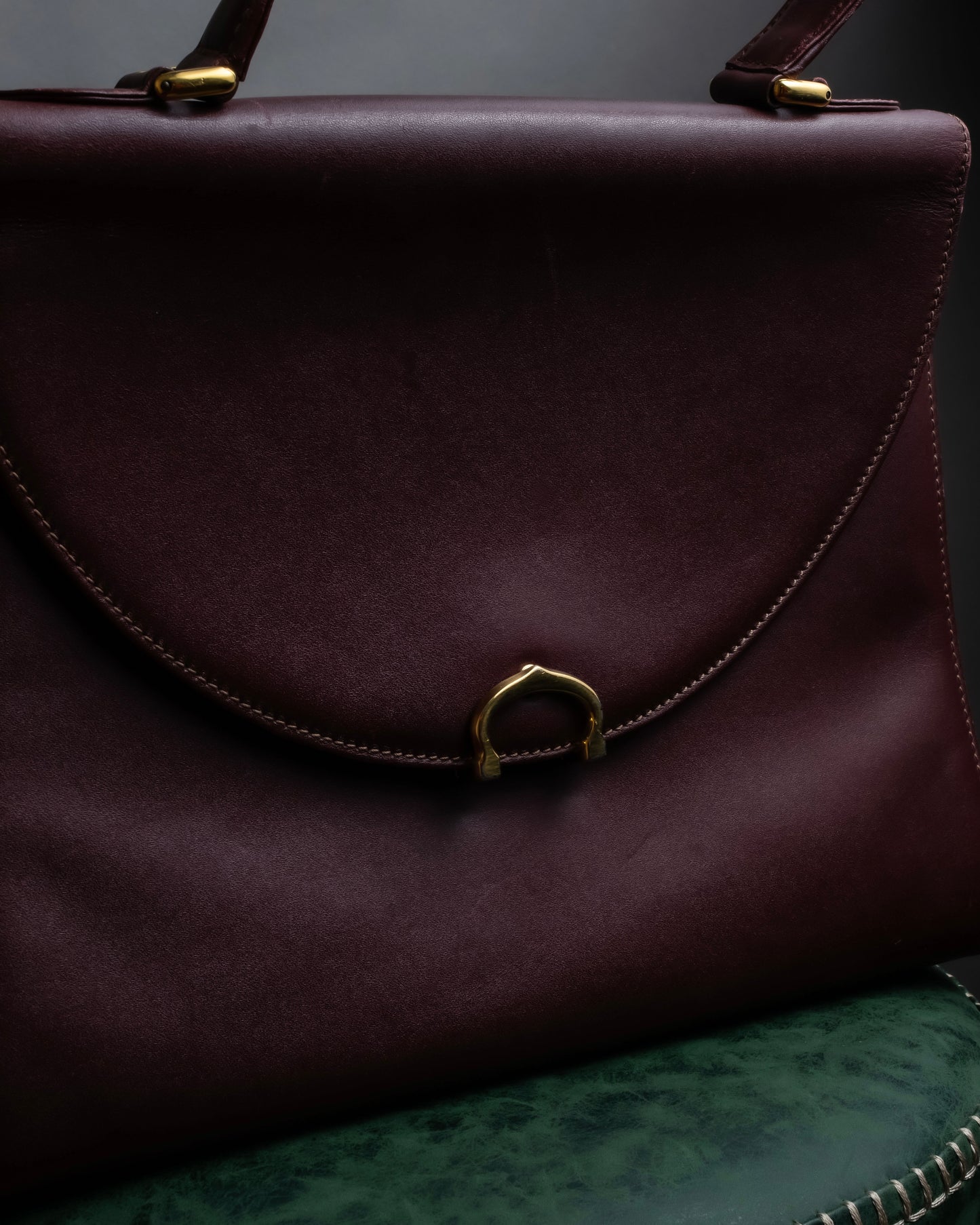 "Cartier" Jewelry inspiration bordeaux color trapezoid hand bag