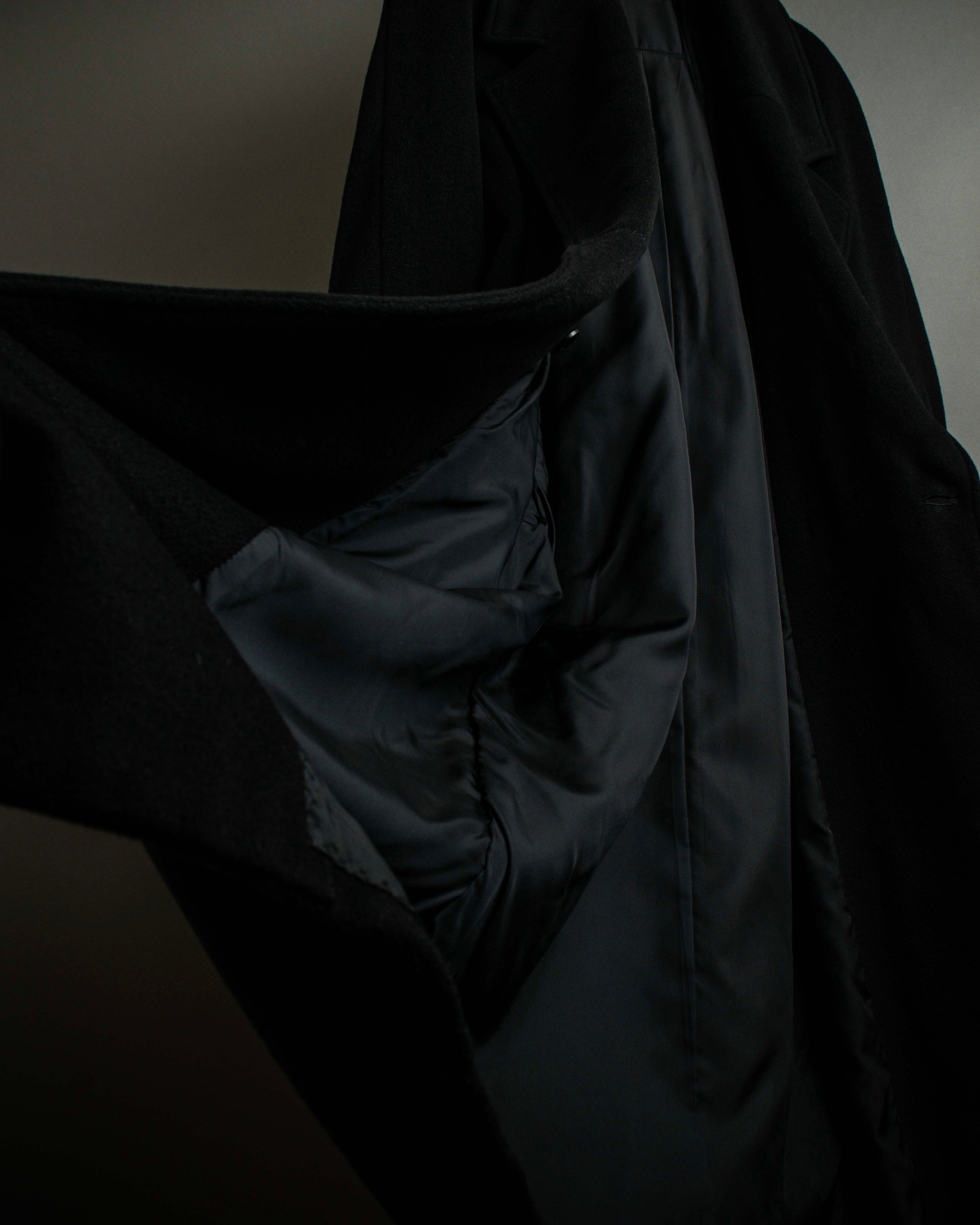 "Chloe" Peak lapel classically tailored chester coat