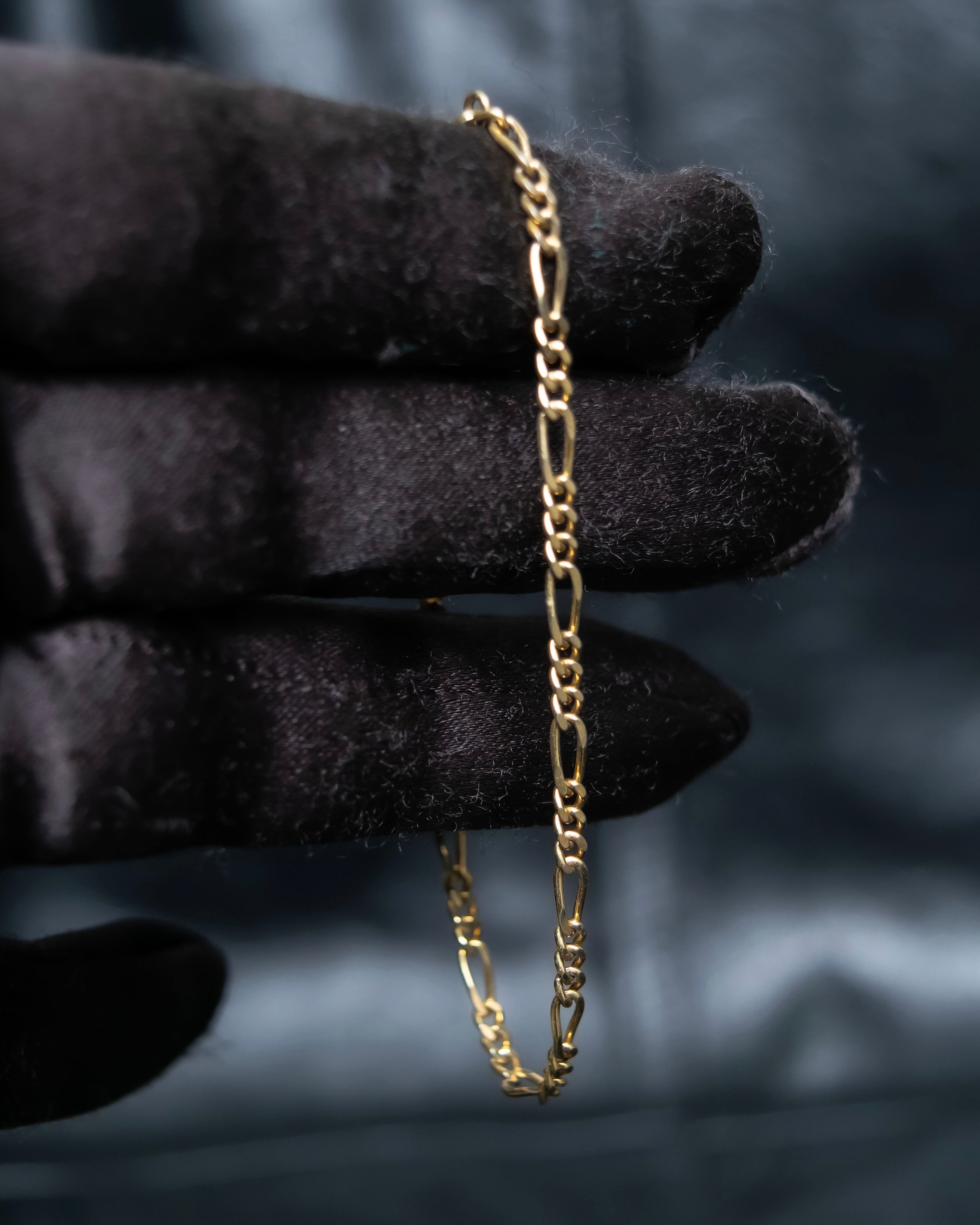 "Christian Dior" Twisted chain design bracelet