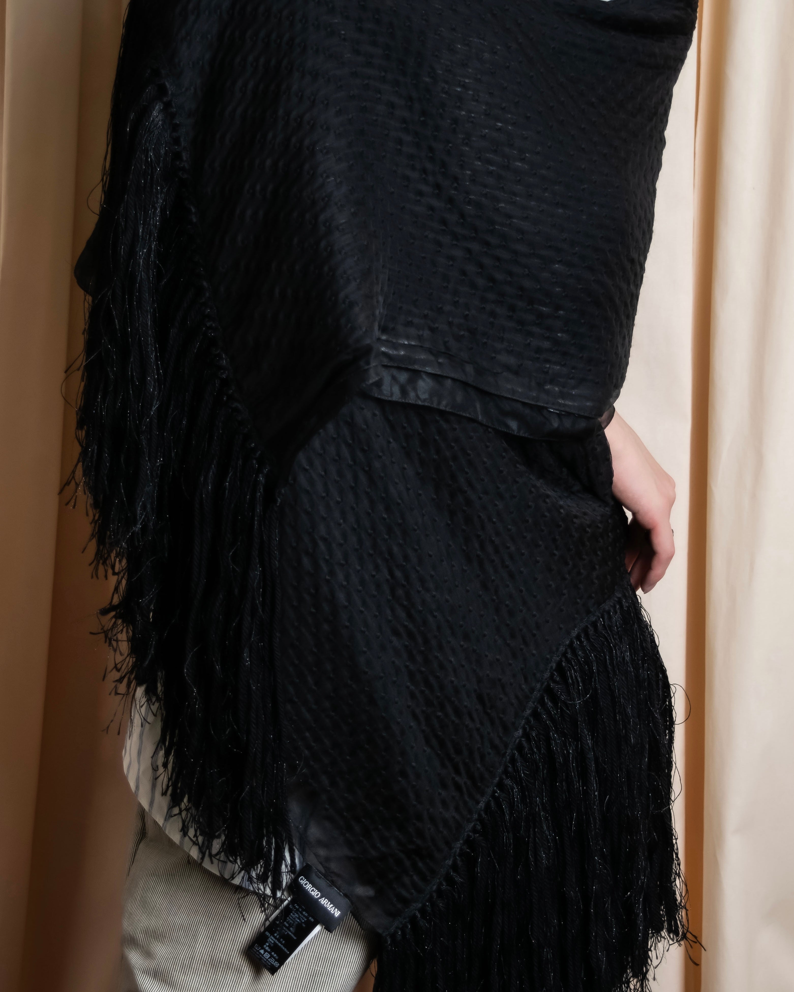 "GIORGIO ARMANI" Waffle low gauge knit fringe design stole