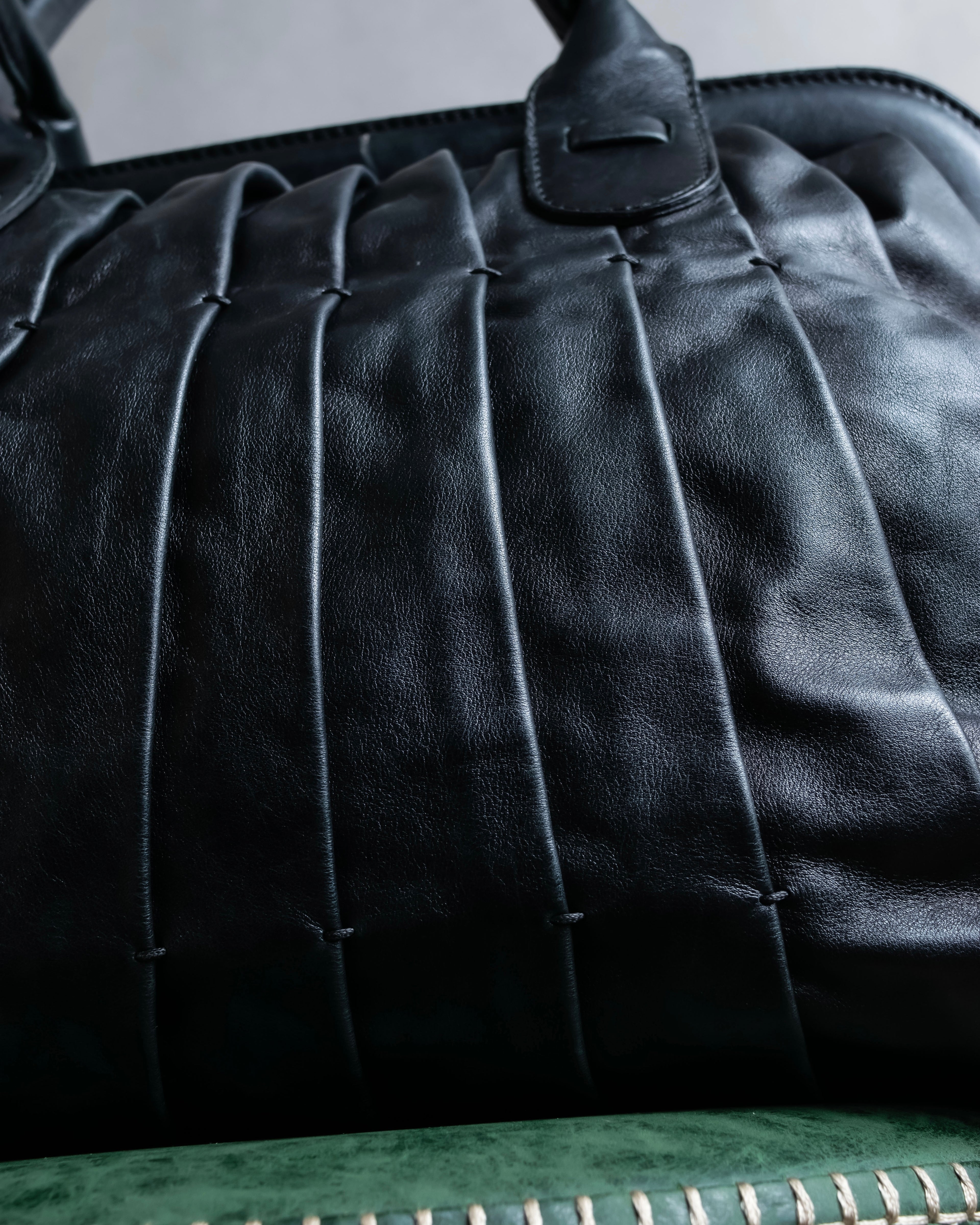 "VALENTINO" pleated gather design nappa leather one shoulder bag