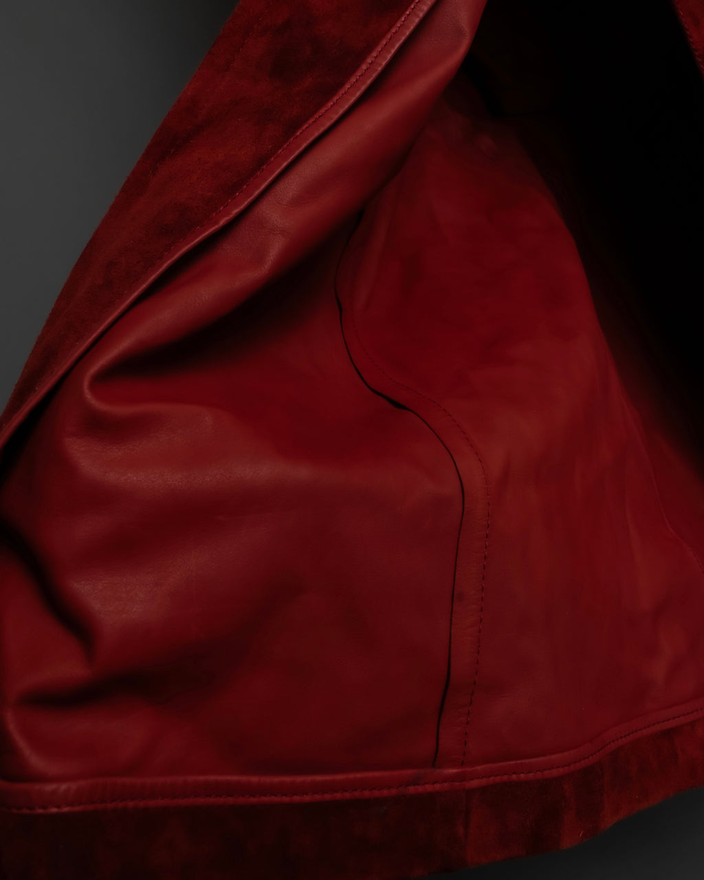 "GUCCI" 1990’s Tom Ford period deep red color suede long trench coat