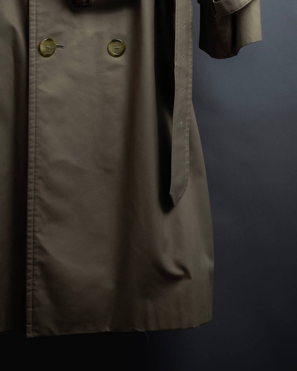 "BURBERRYS" Traditional detail double-breasted stand color trench coat