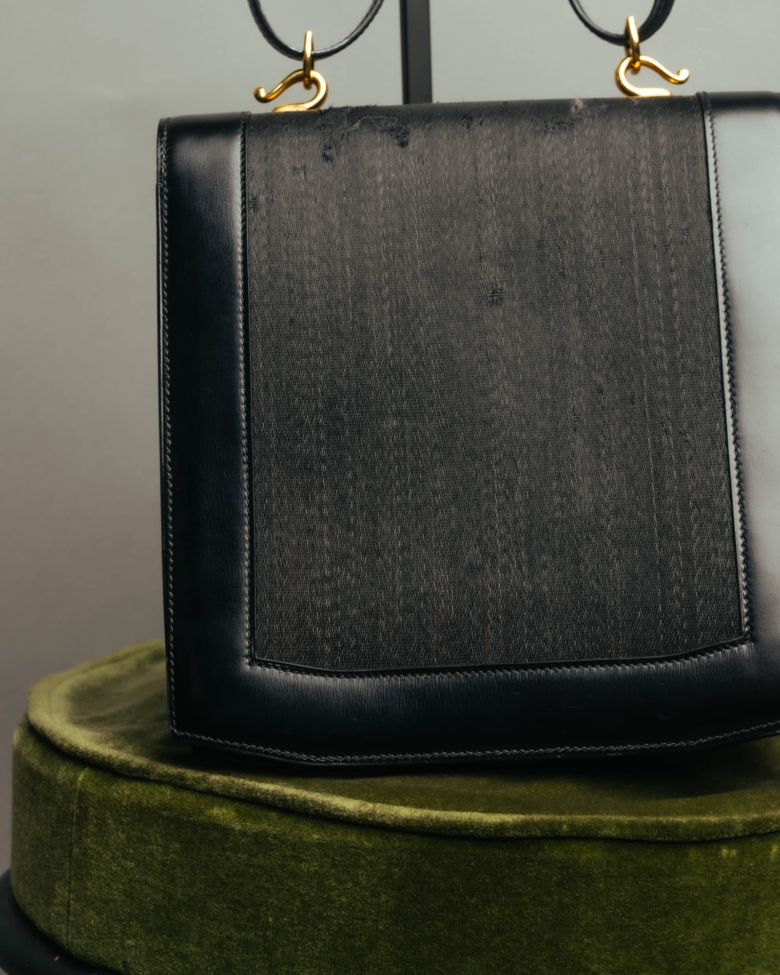 -SPECIAL- “HERMÈS” 80’s-90’s Camargue black leather and canvas shoulder bag
