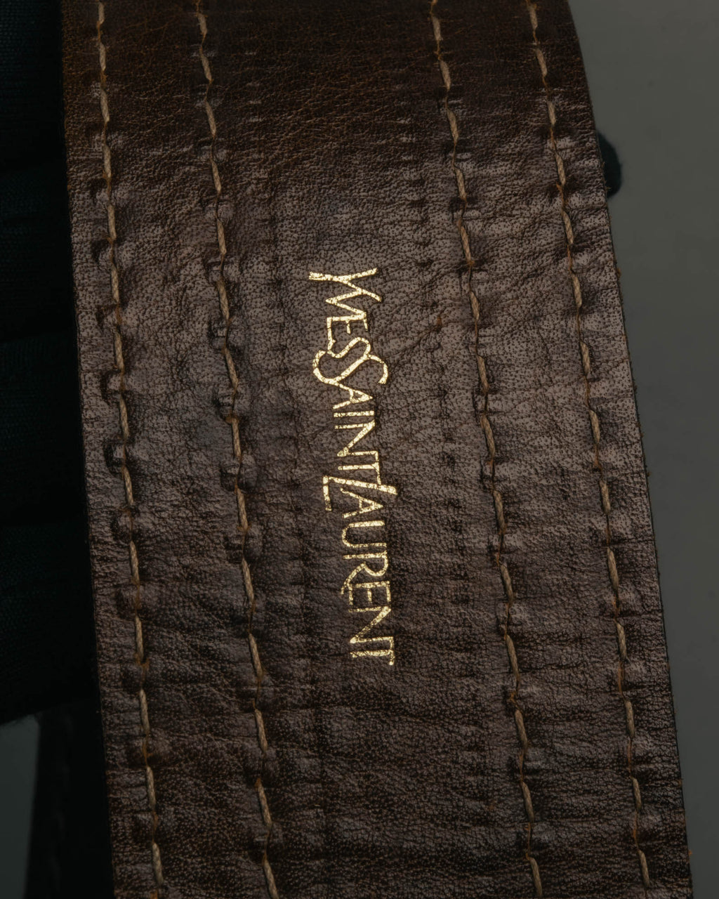 “Yves Saint Laurent” 00’s Wide eyelet leather belt