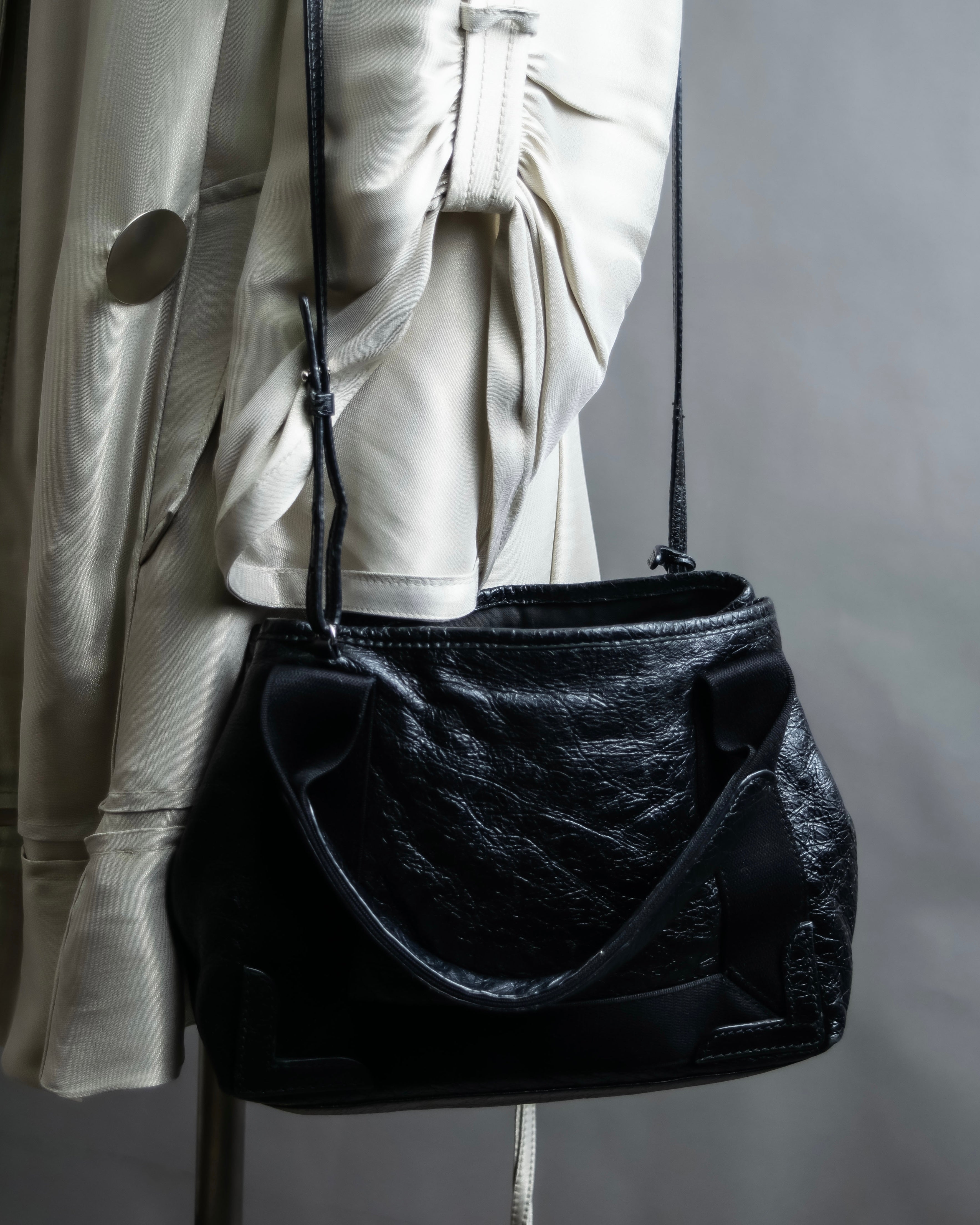 “Balenciaga”  navy cavas xs hand bag