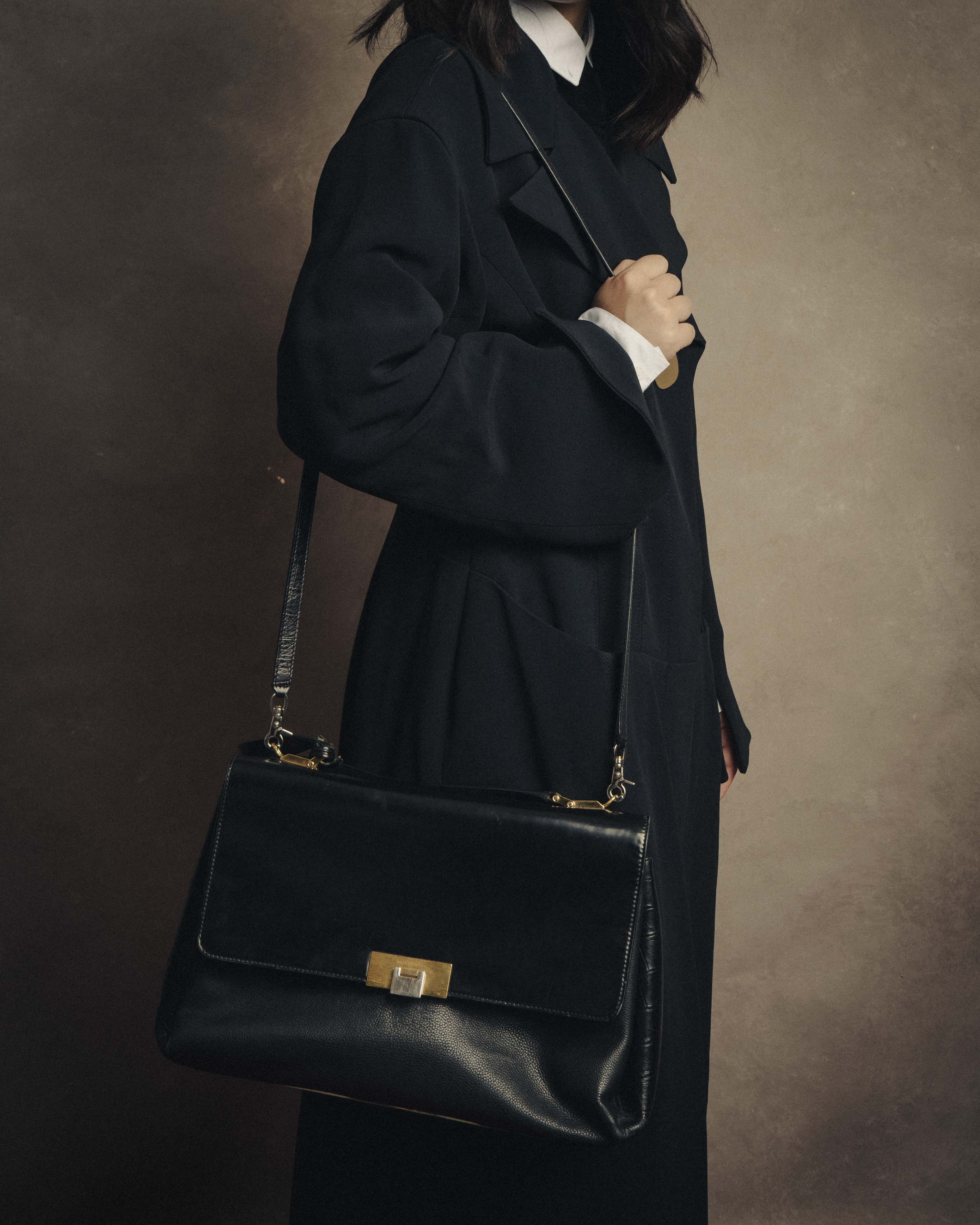 -SPECIAL- “BALENCIAGA” 2013-17 Le dix mixed leather shoulder bag