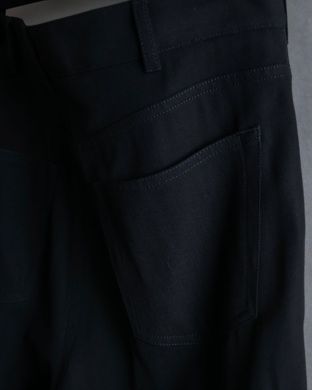 "BALENCIAGA" Beautiful draped full-length slacks