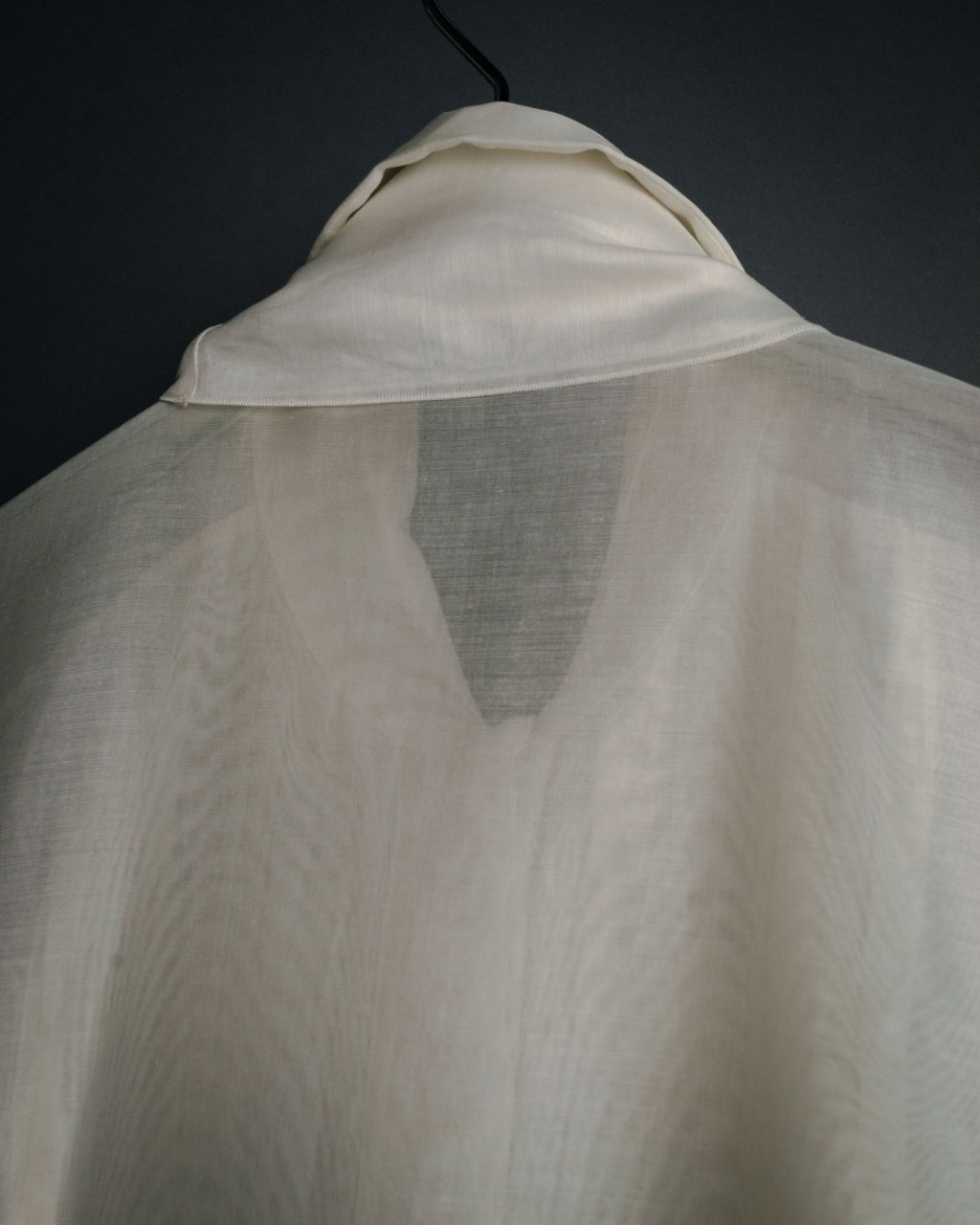-SPECIAL- “VALENTINO ROMA” 2000’s sheer bow tie ruffled blouse