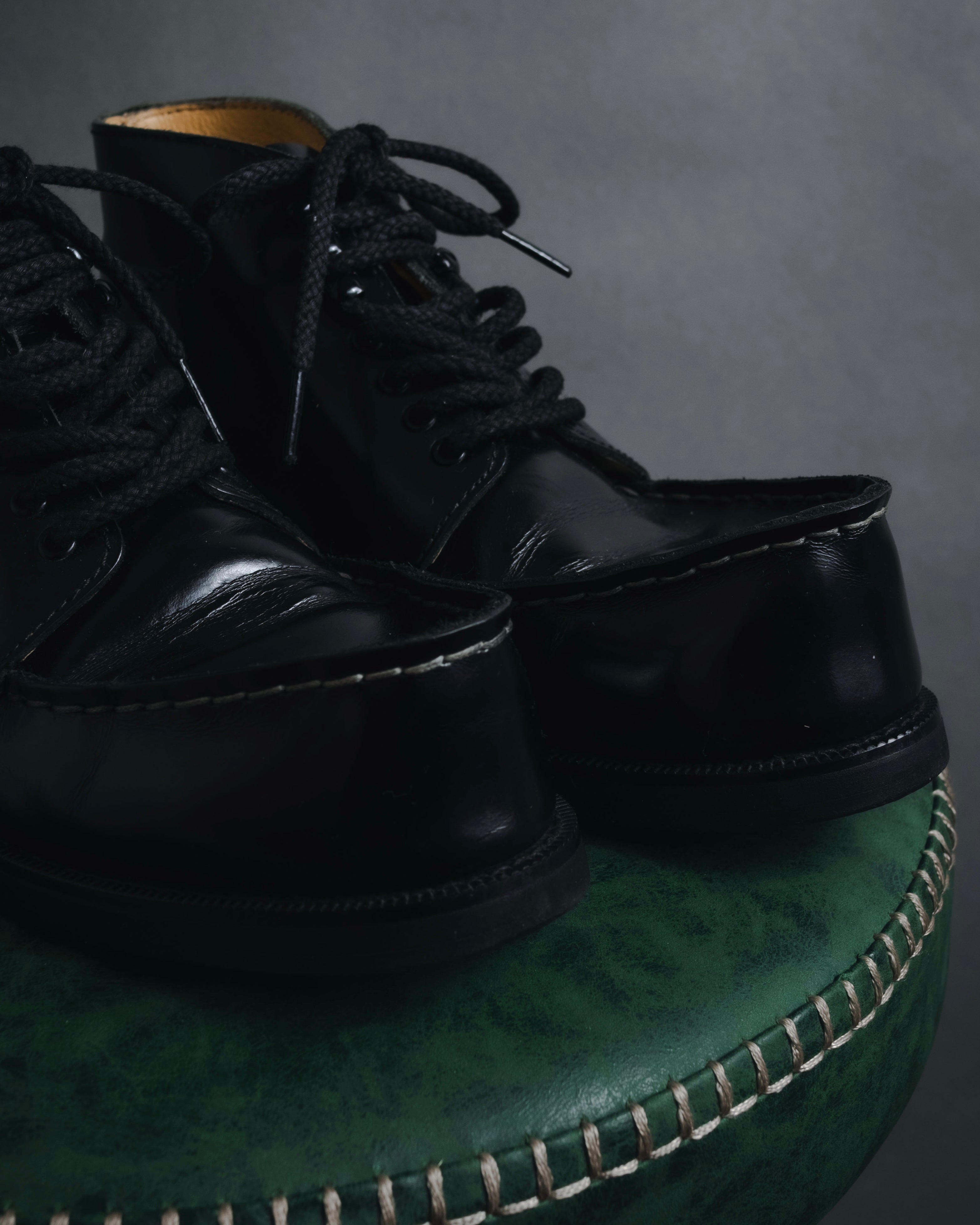 "Yohji Yamamoto FEMME" Lace-up leather ankle boots