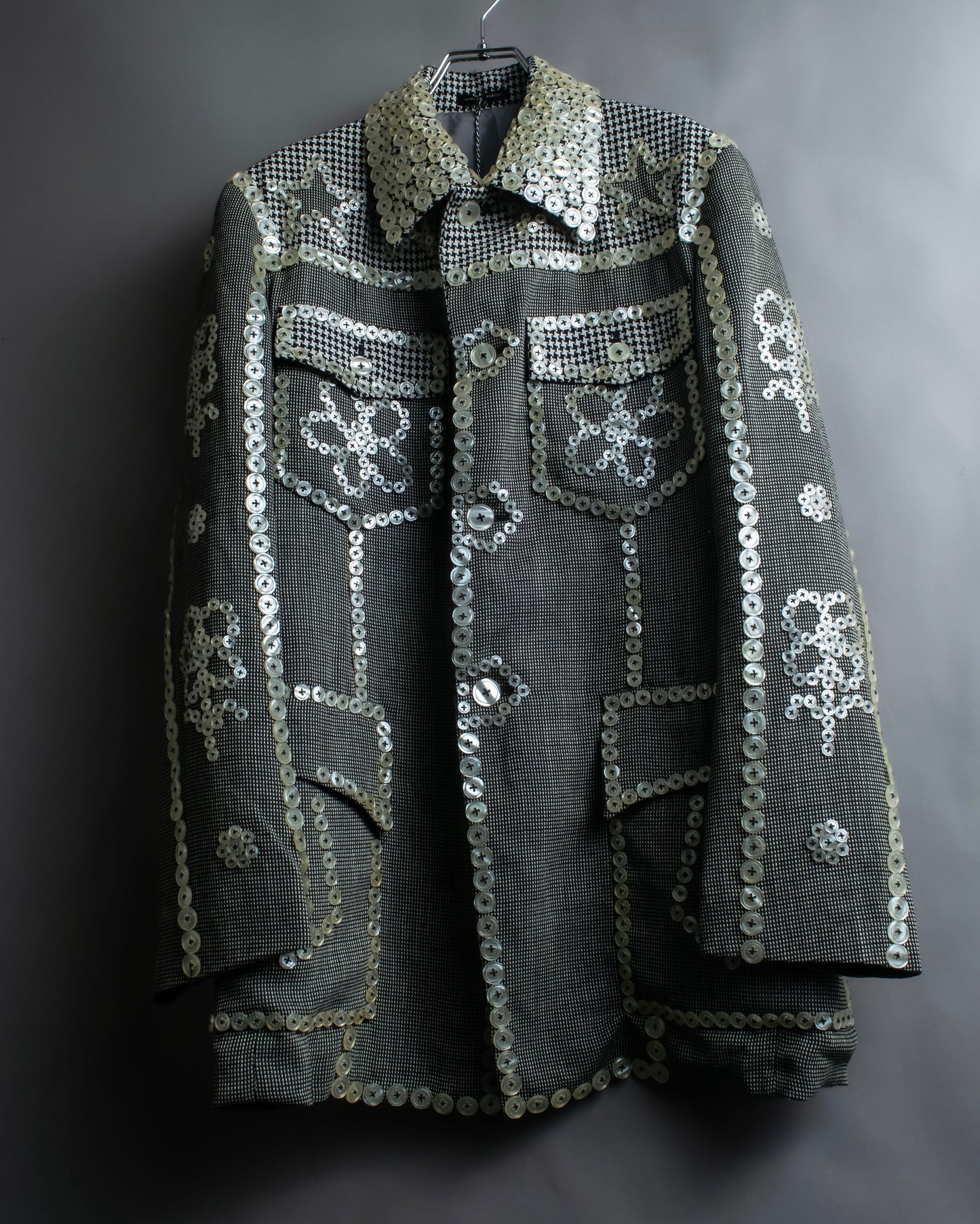 "YOSHIYUKI KONISHI" Countless button design stand collar blouson