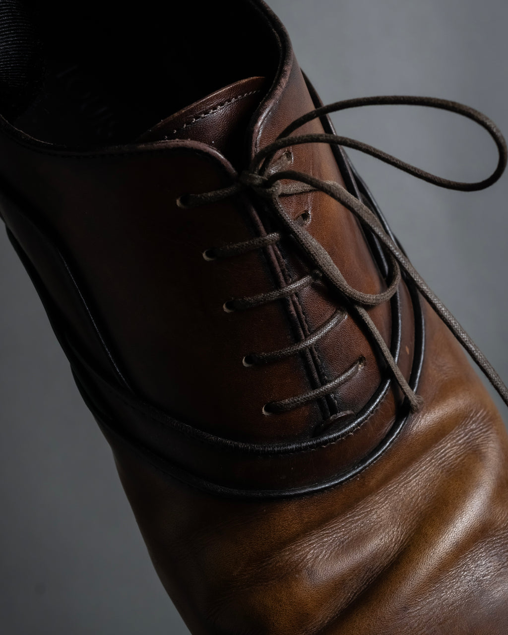 "LOUIS VUITTON" Layered panel design leather shoes