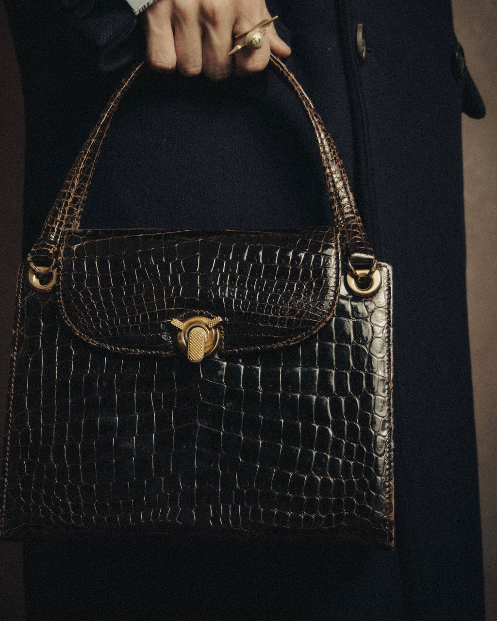 –SPECIAL– “GUCCI” 50’s-60’s Crocodile leather top handle bag