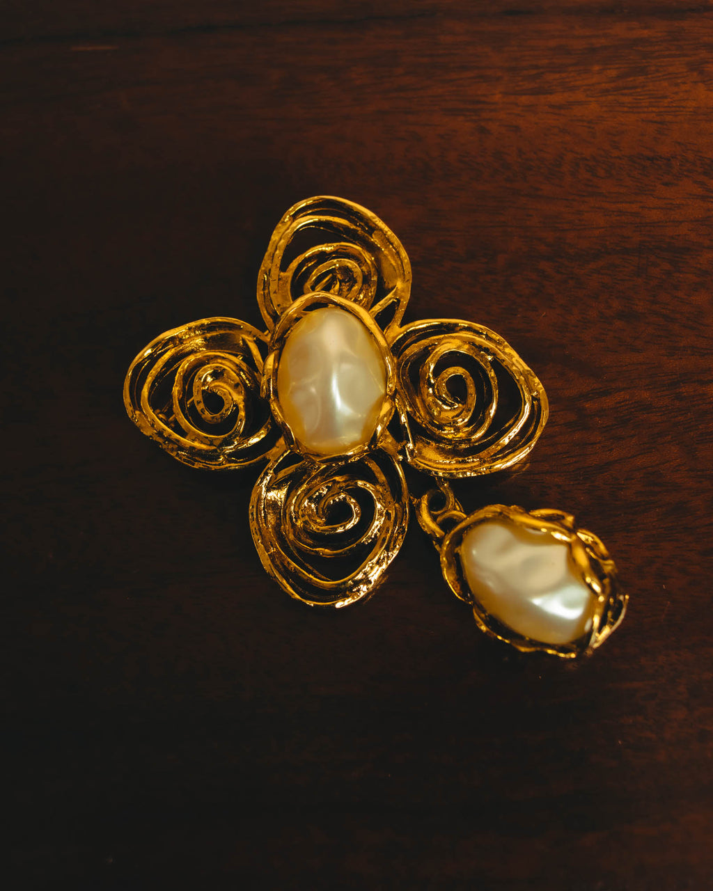 "Yves Saint Laurent" 80's-90's Baroque faux pearl brooch
