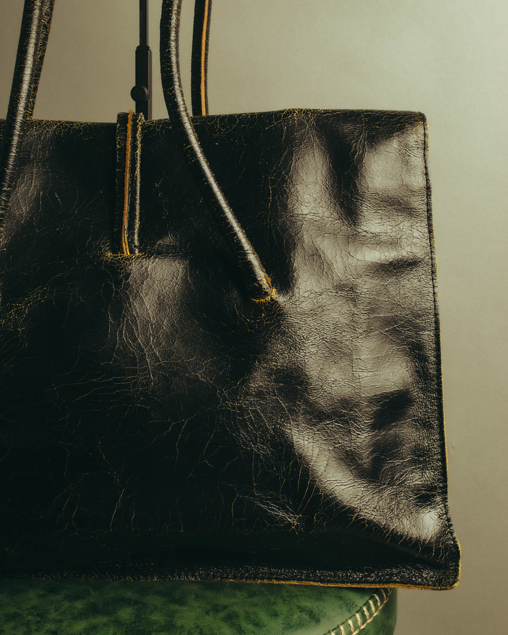 "Miu Miu" 90's-00's Cracked leather tote handbag