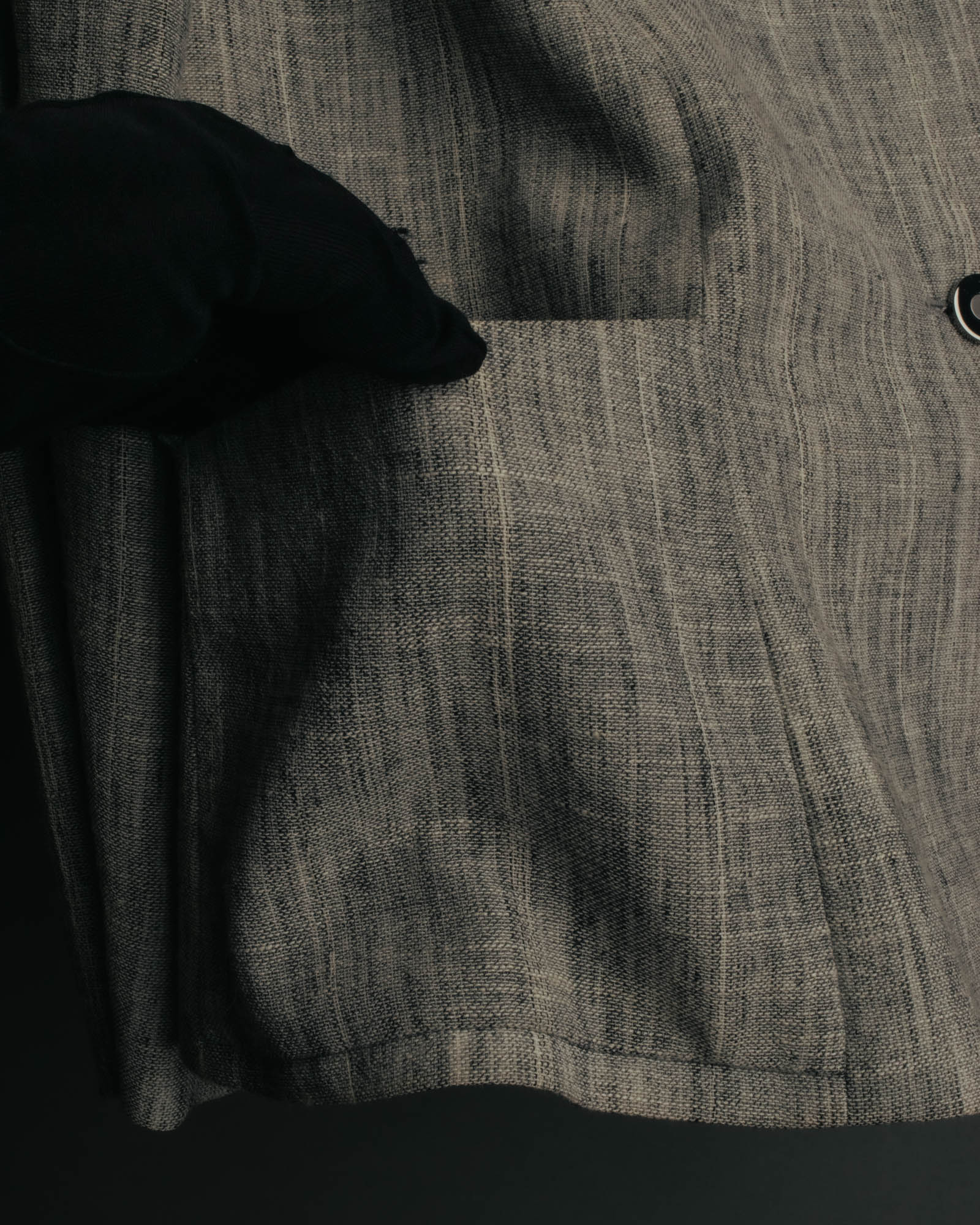 “Salvatore Ferragamo” 90’s-00’s Linen blend tailored jacket