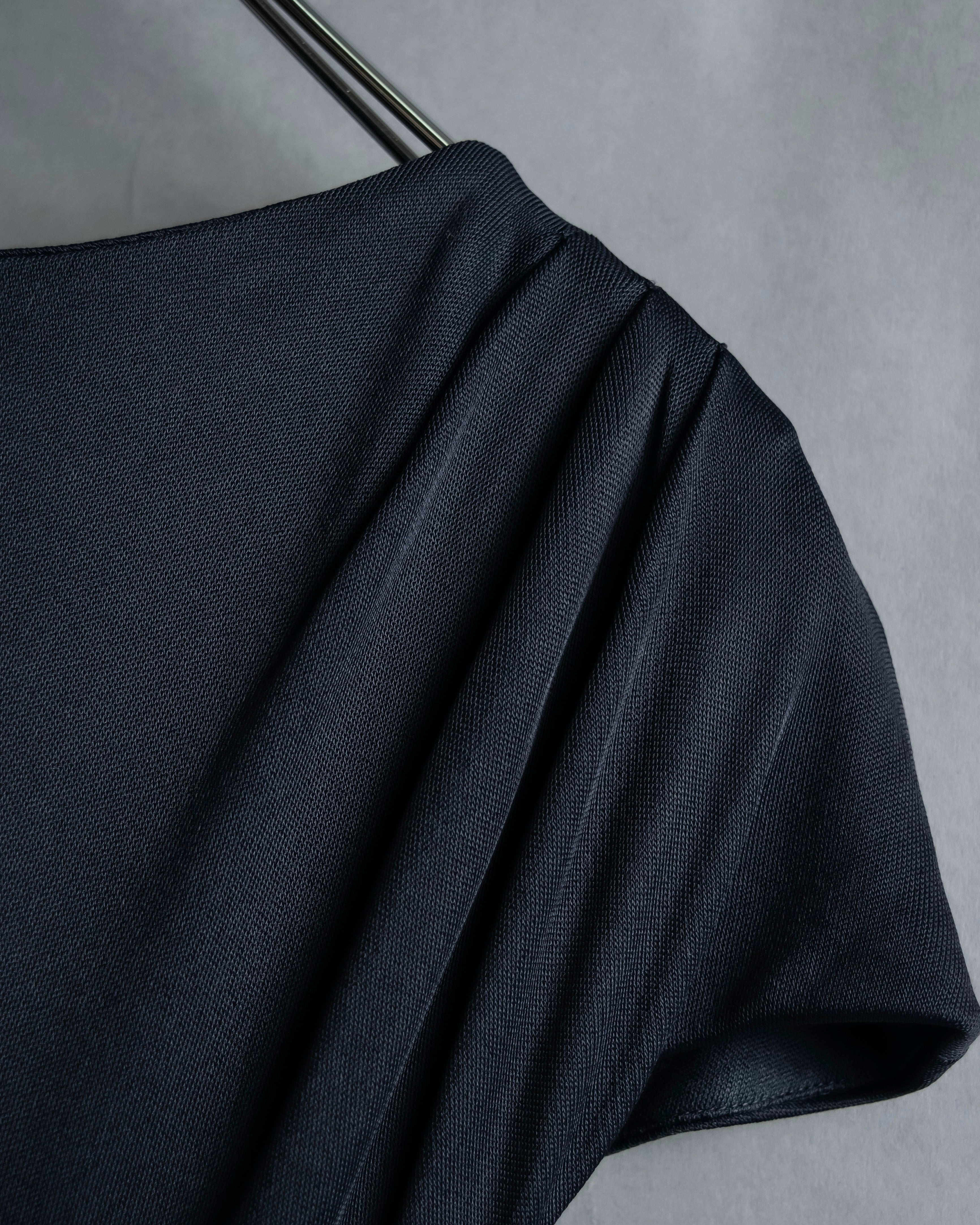 "CELINE" Gathered design vertical line dress