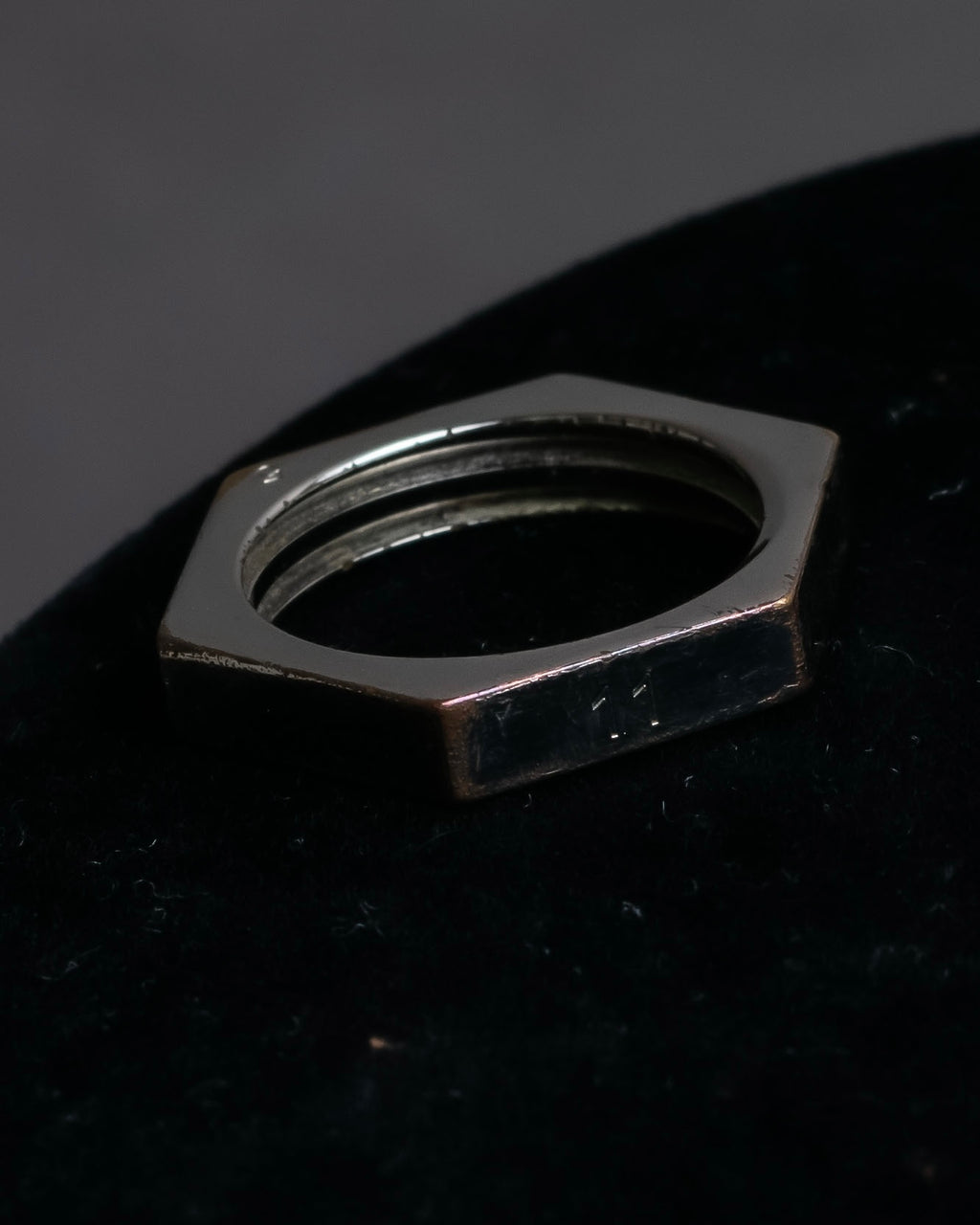 "MAISON MARGIELA" Numbered logo engraved hexagonal silver ring