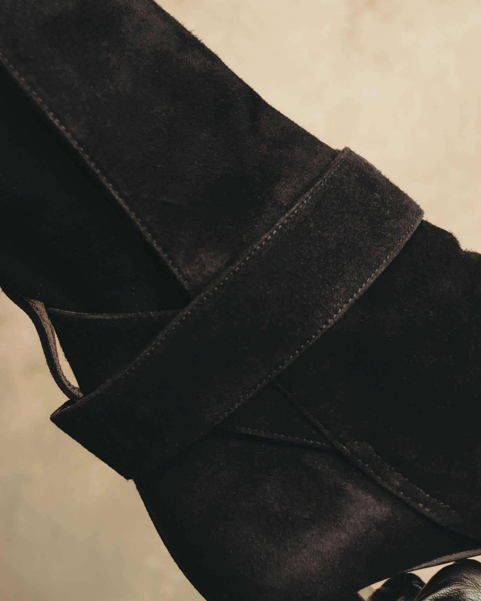 -SPECIAL- "Hermès" 90's-00's Margiela era fold-over black suede belt boots