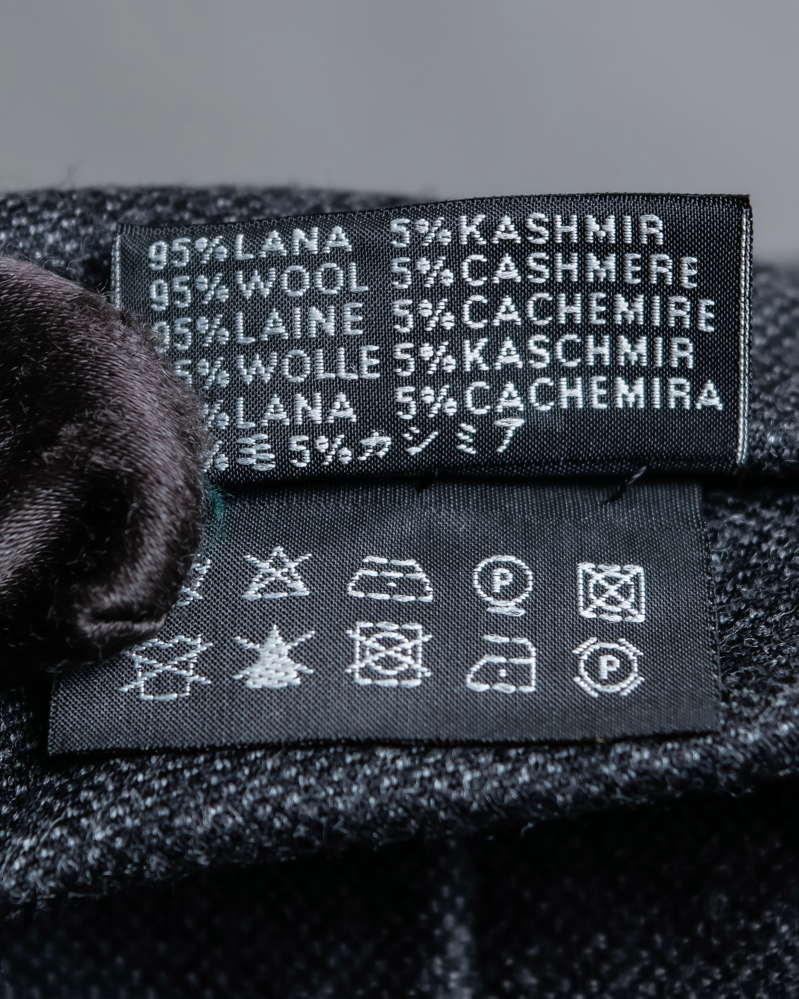 "PRADA" Heather gray wool narrow neck tie