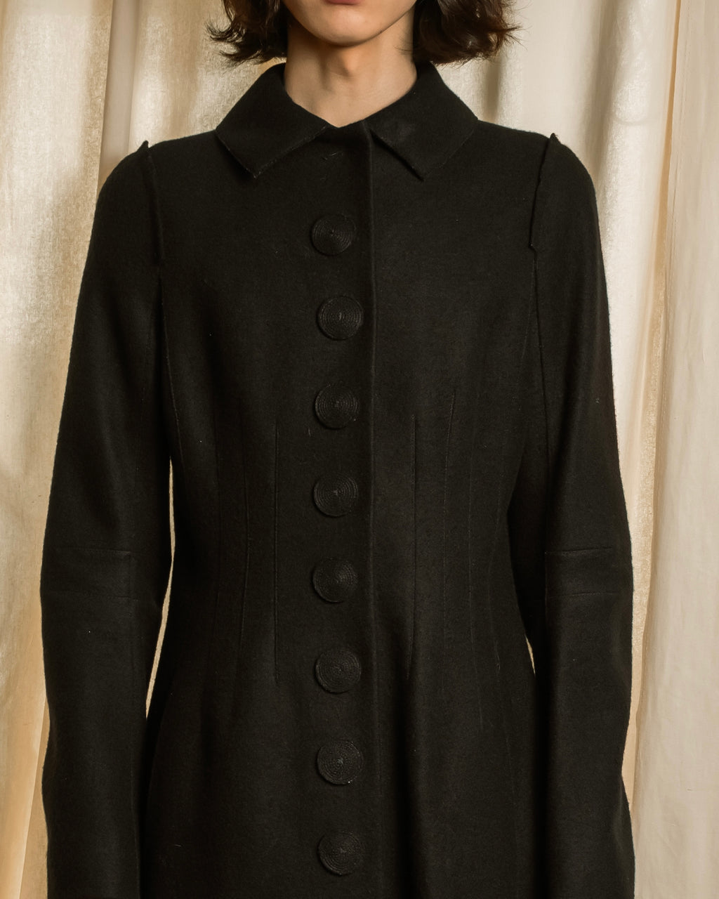 "Marc Jacobs" A soft flowing flared silhouette long coat