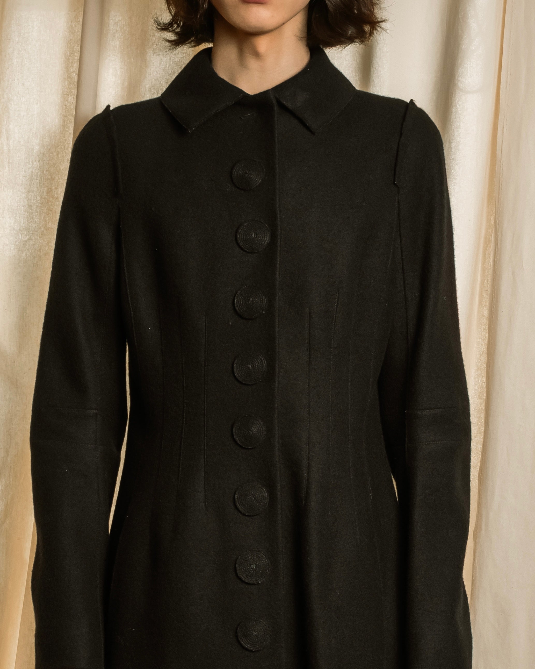 "Marc Jacobs" A soft flowing flared silhouette long coat