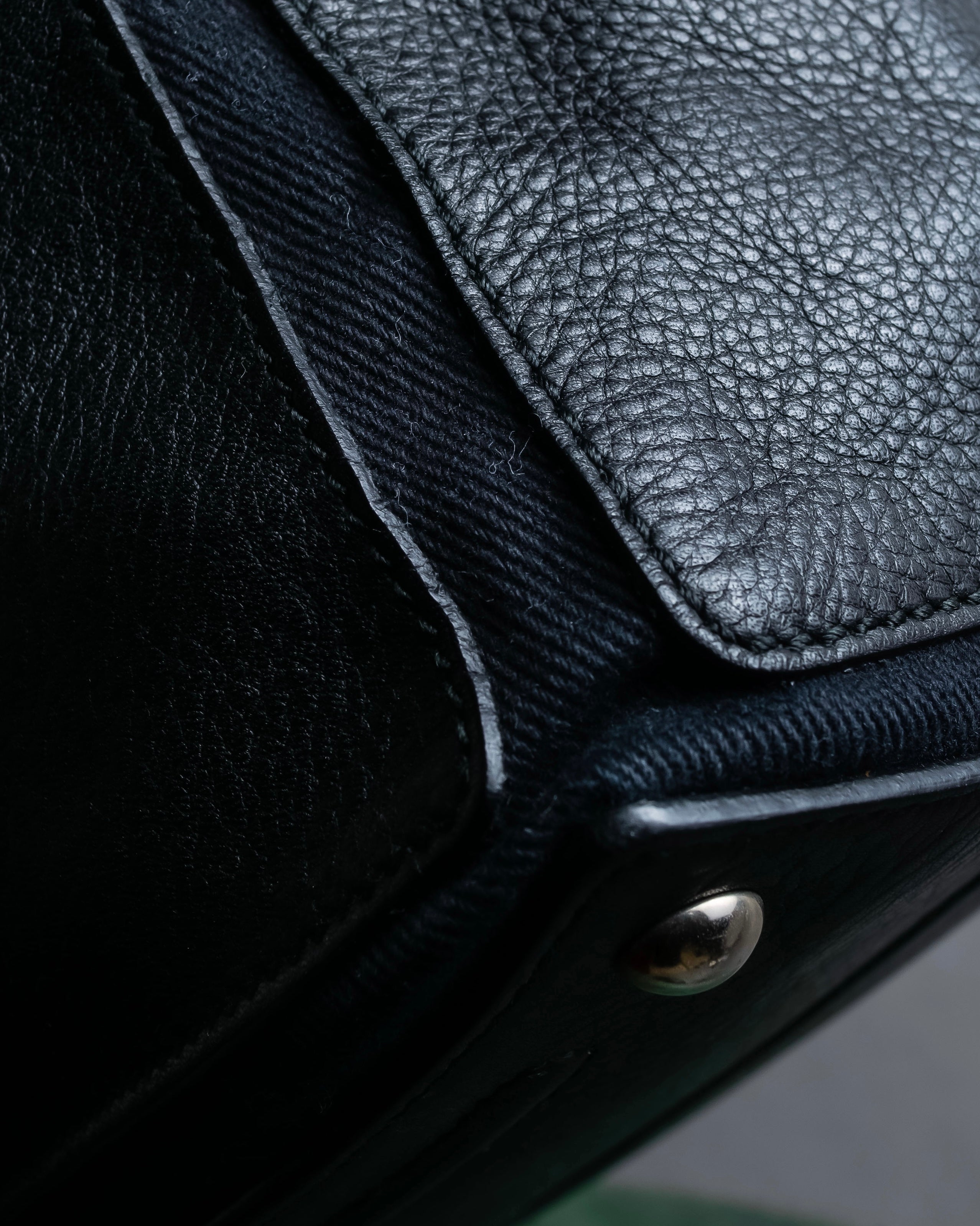 "YVES SAINT LAURENT" Muse Two series grain leather one-handle bag