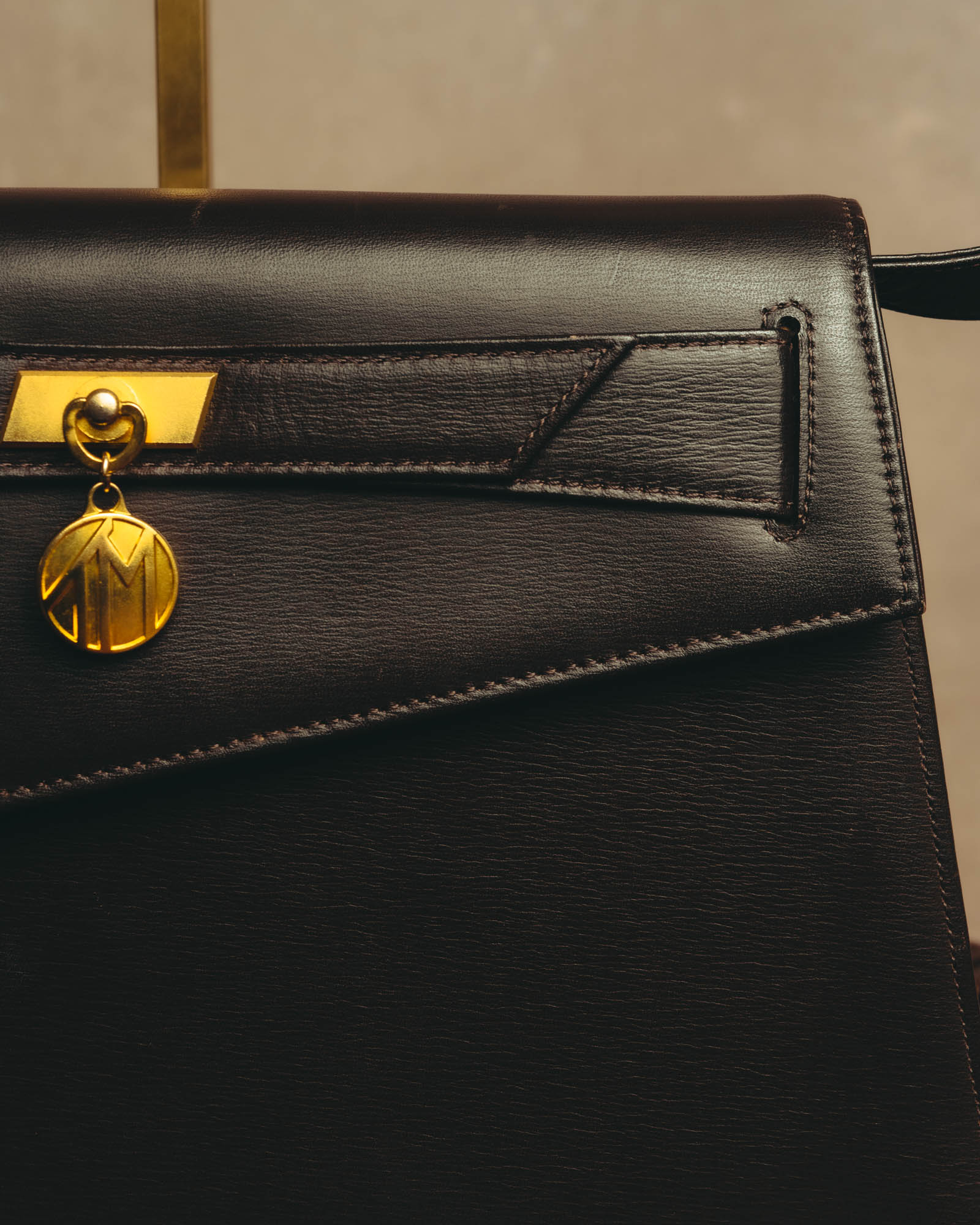 "Thierry Mugler" 80's-90's Architectural leather shoulder bag