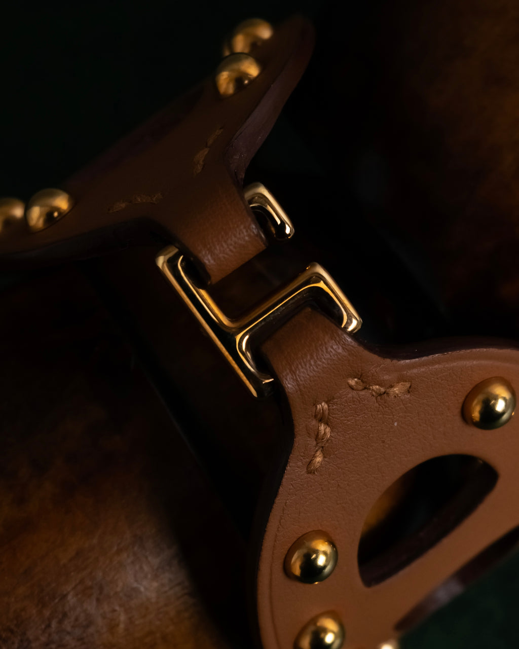 "HERMES" Chaine d'Ancre motif studs leather bracelet