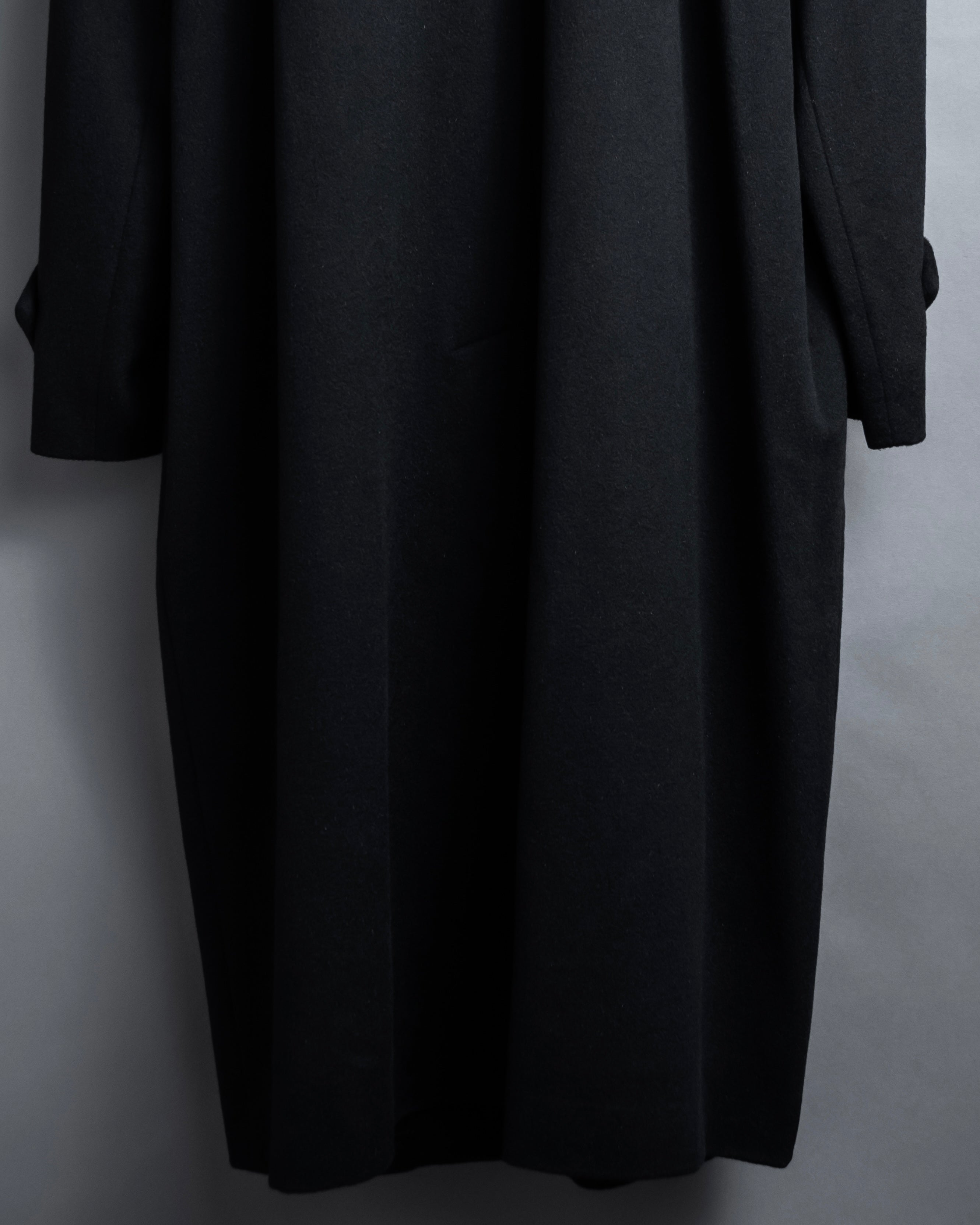 "FENDI" Manufactured in 1989 cashmere stand collar coat