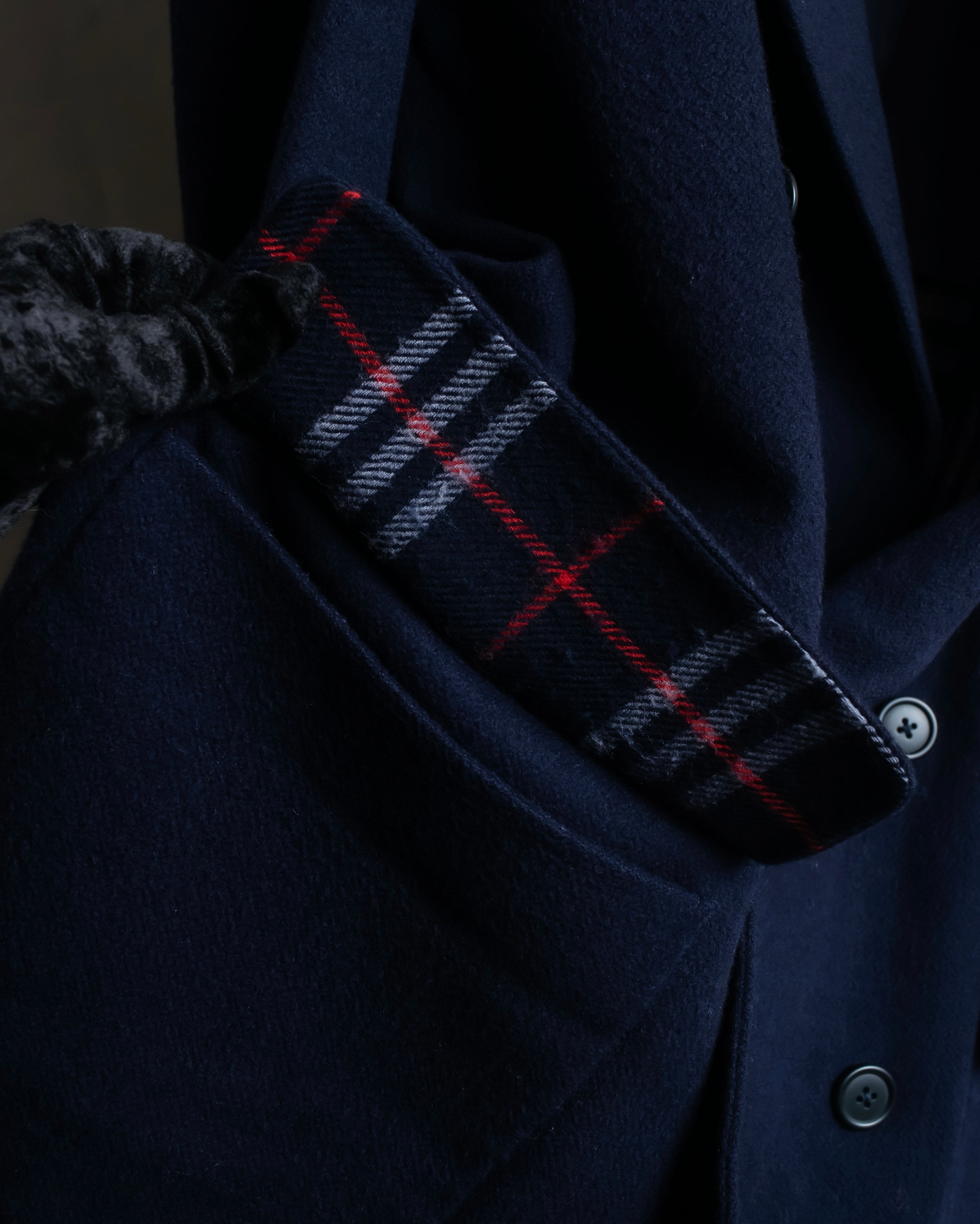 "BURBERRYS" Oversized wide lapel tailored coat