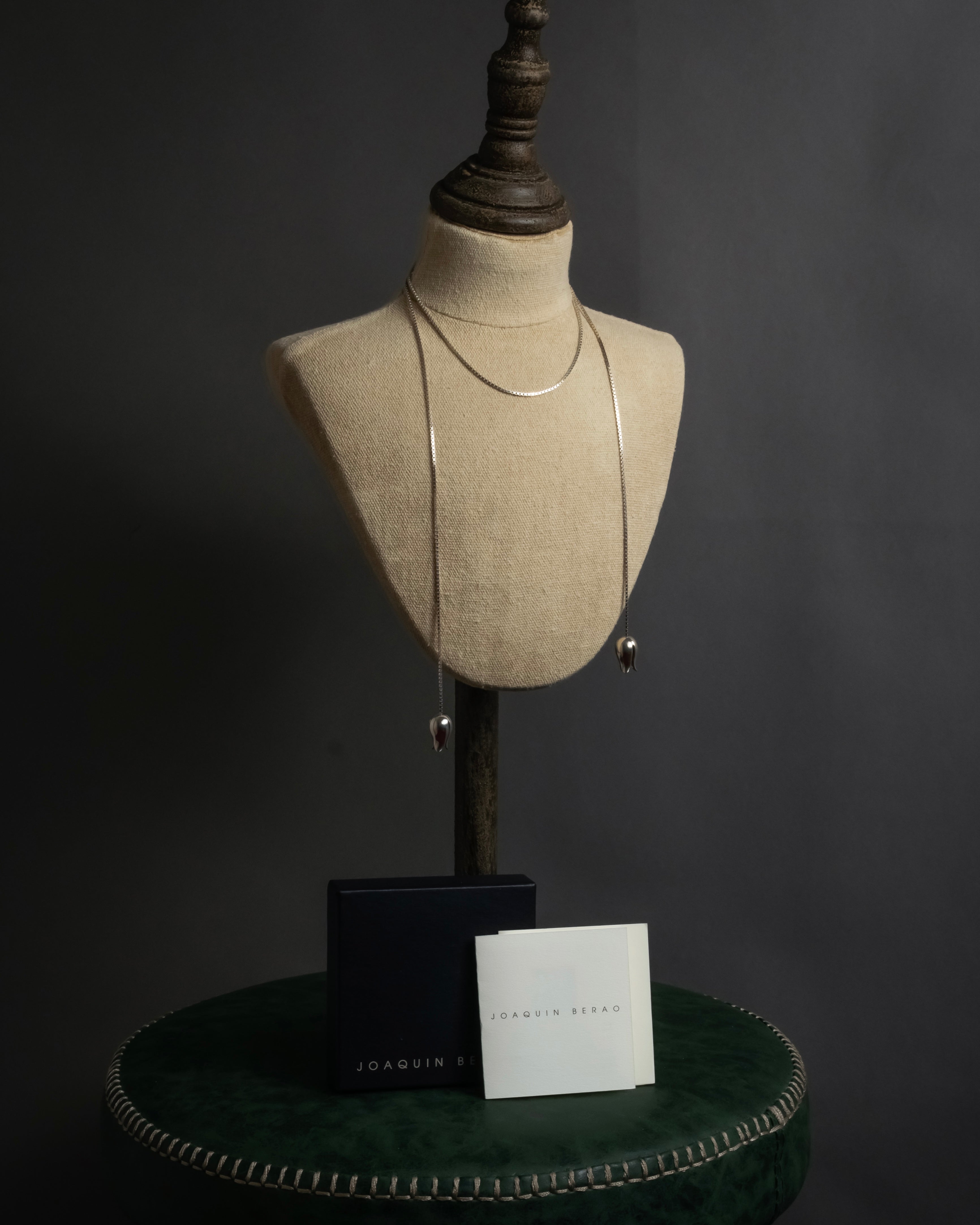 "JOAQUIN BERAO" Tulip motif lariat necklace
